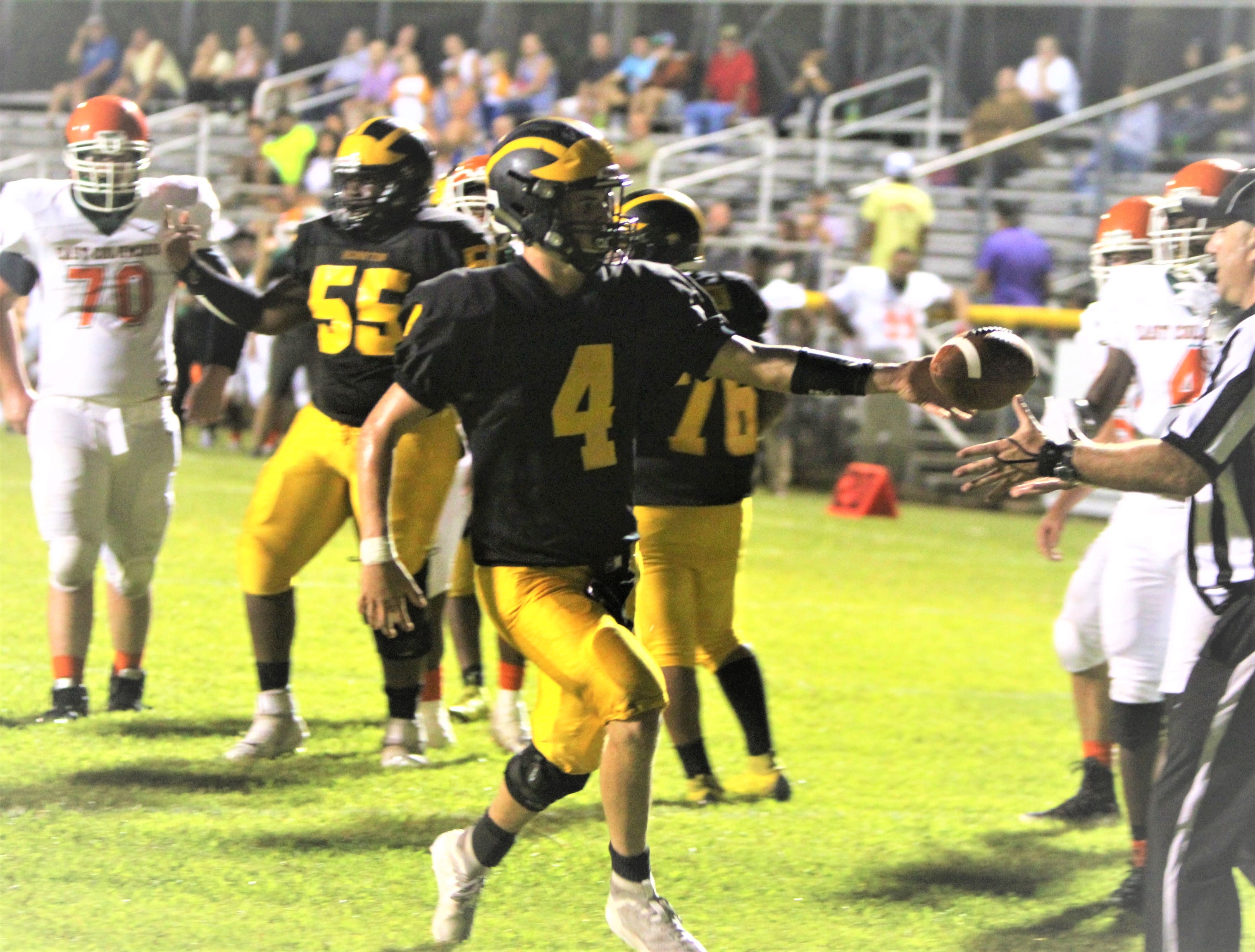 Hobbton moves to 30 with 346 win over East Columbus