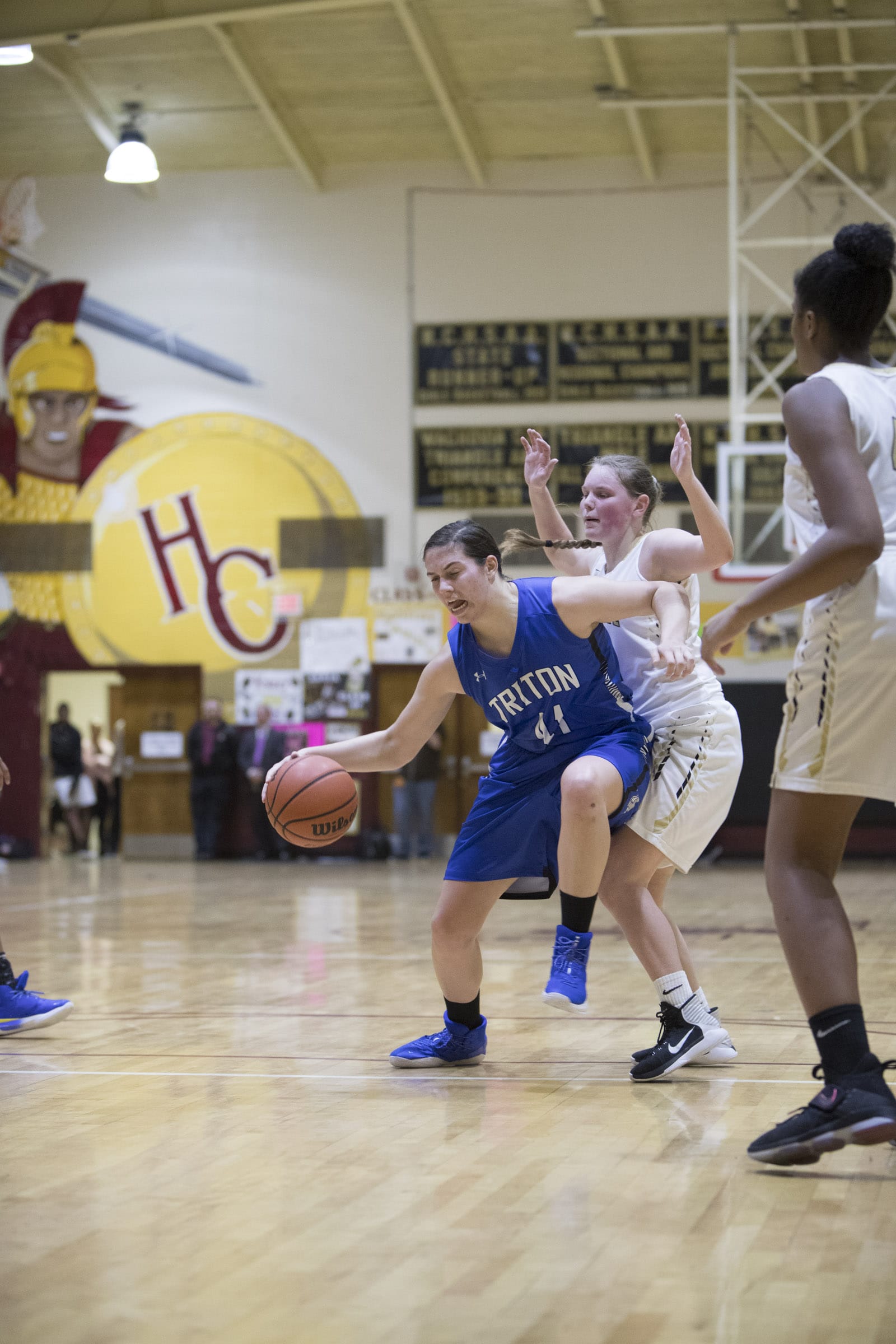 Triton girls top Lee, boys lose lead