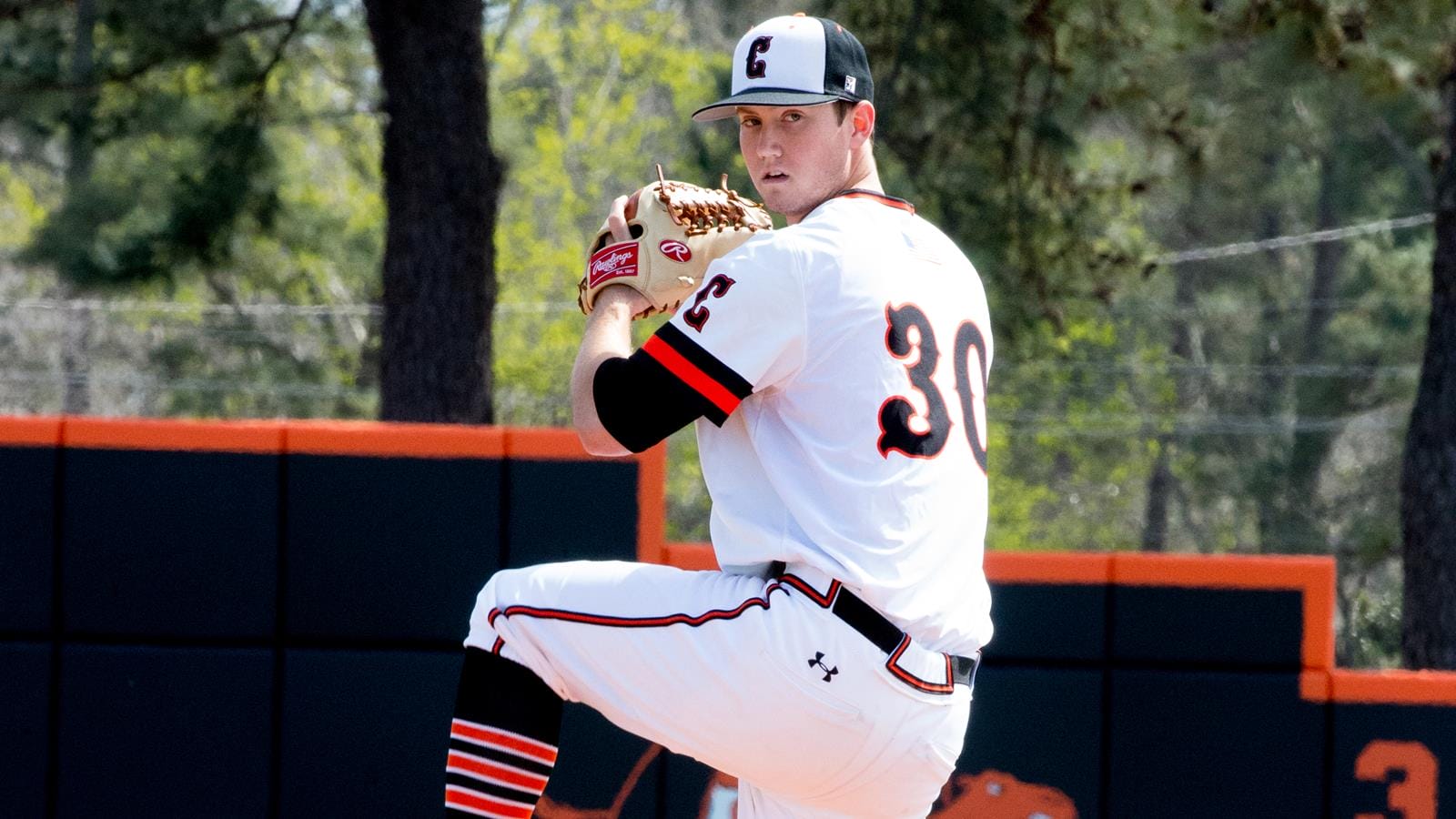 Horrell leads CU baseball win