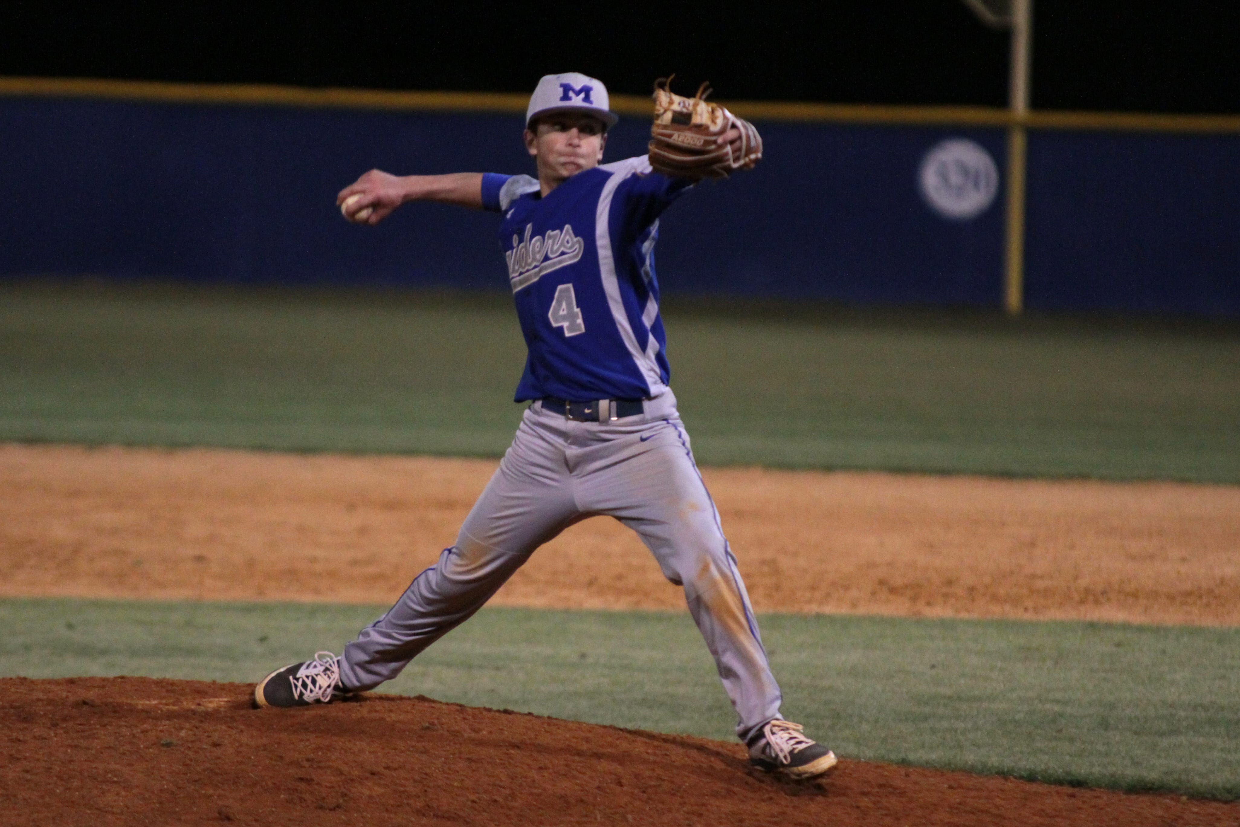 Midway wins baseball, 13-4