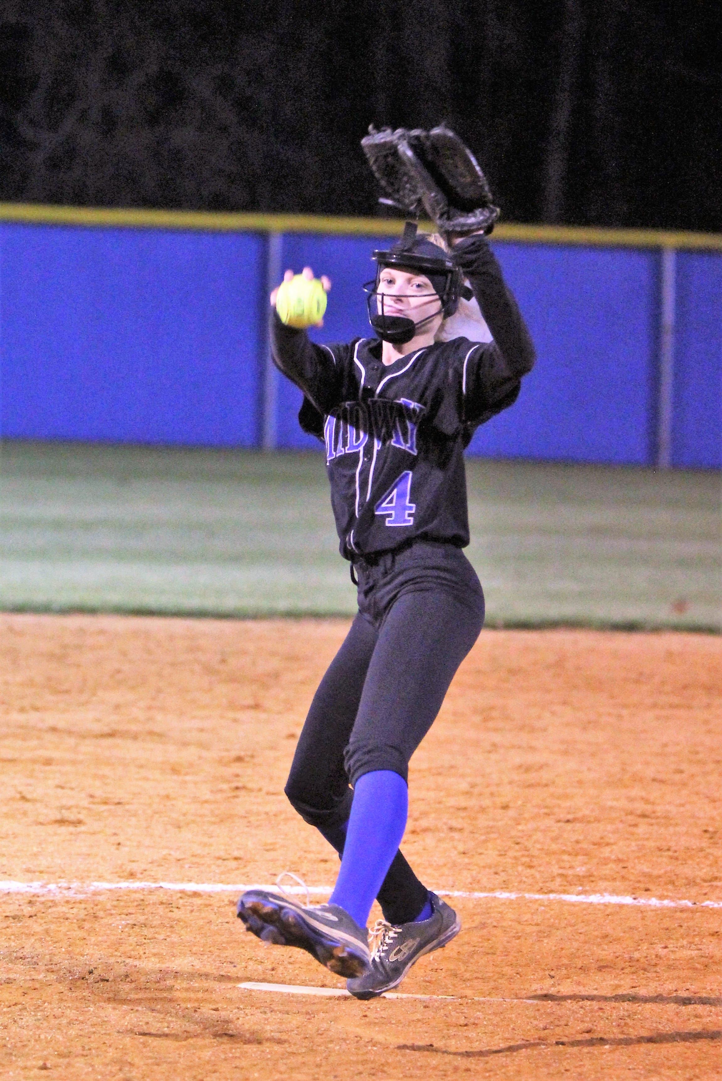 Clinton deals Raiders first loss, sweep avoided with softball no-hitter by Person