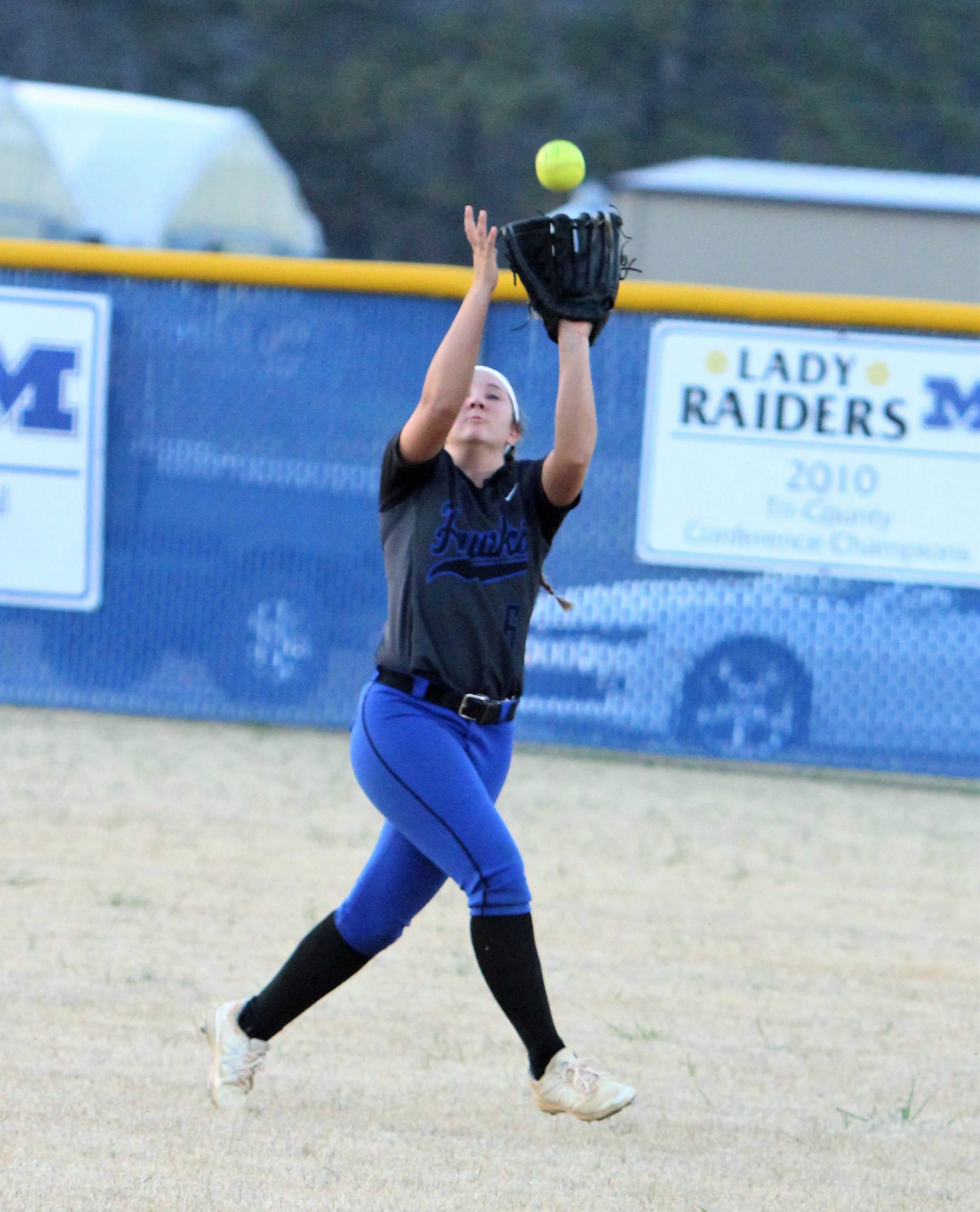 Triton bounces back in softball
