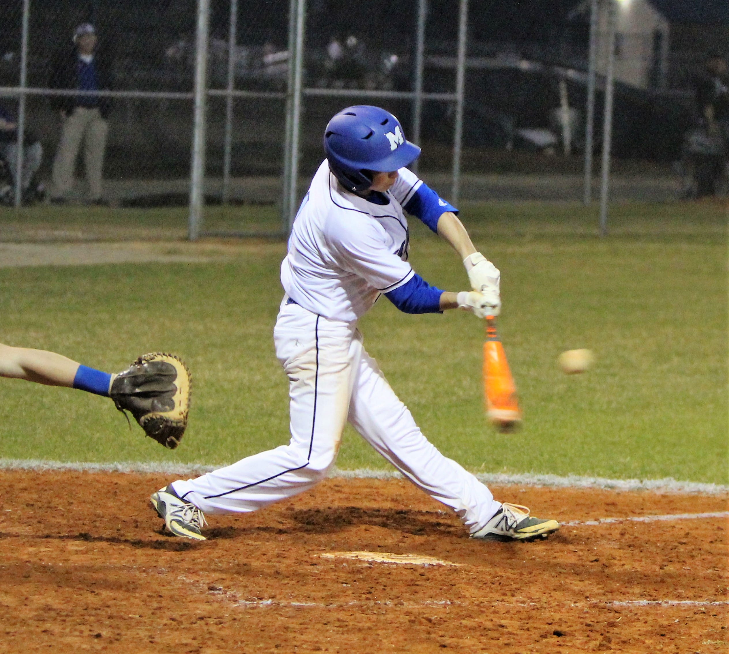Strong finishes lift Raiders in baseball, girls soccer