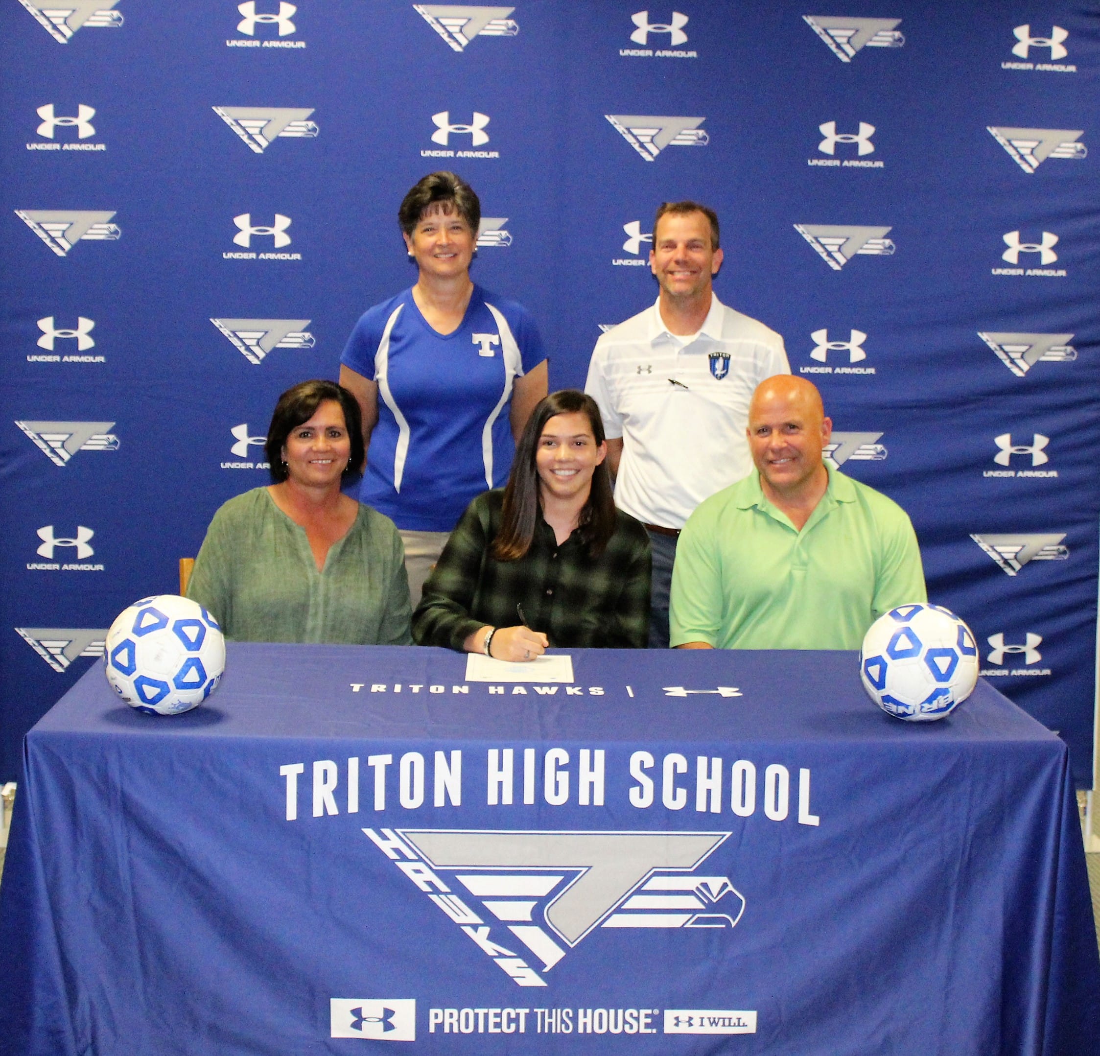 Brewer signs with Peace
