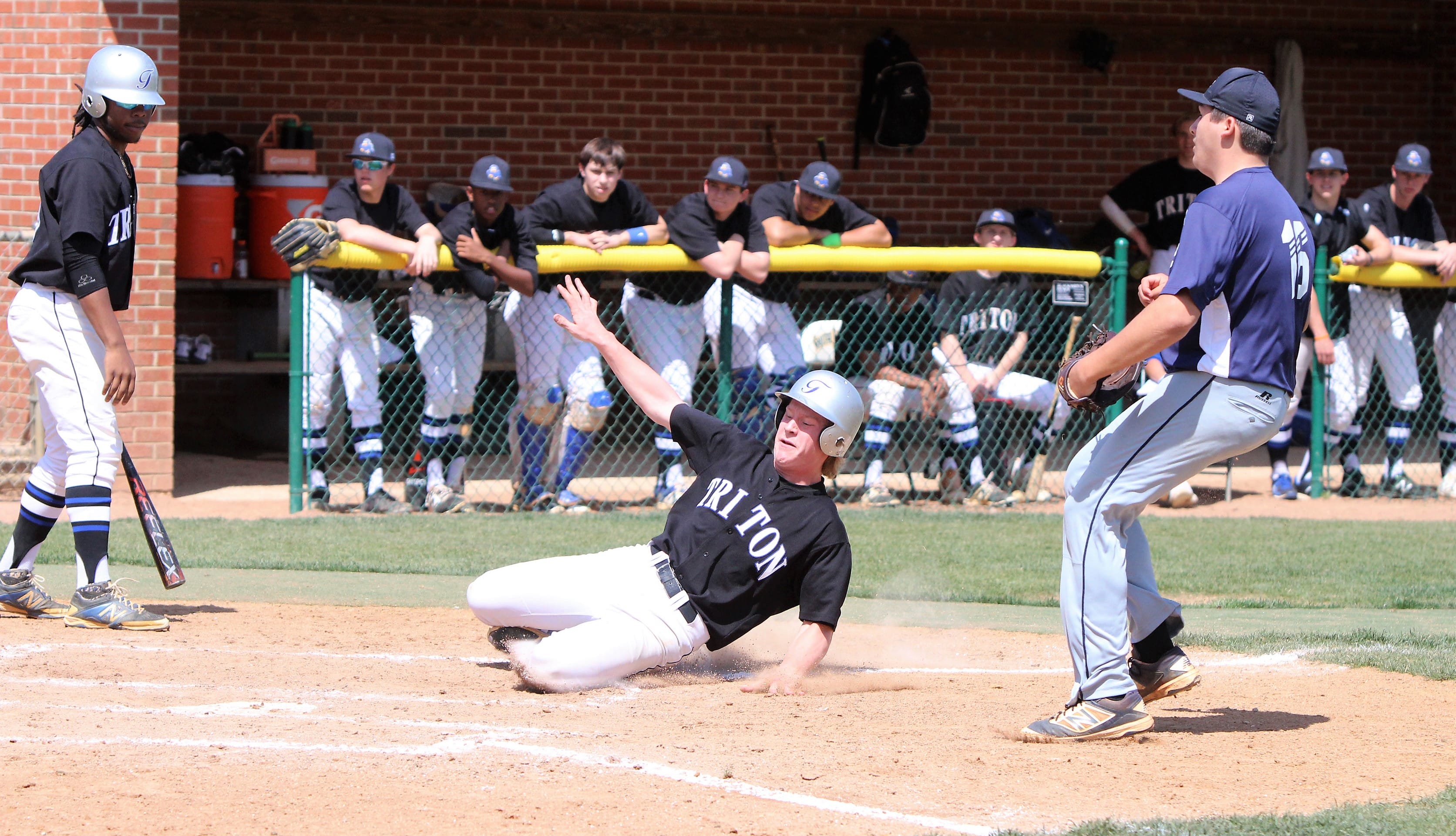 Smithfield-Selma defeats Hawks