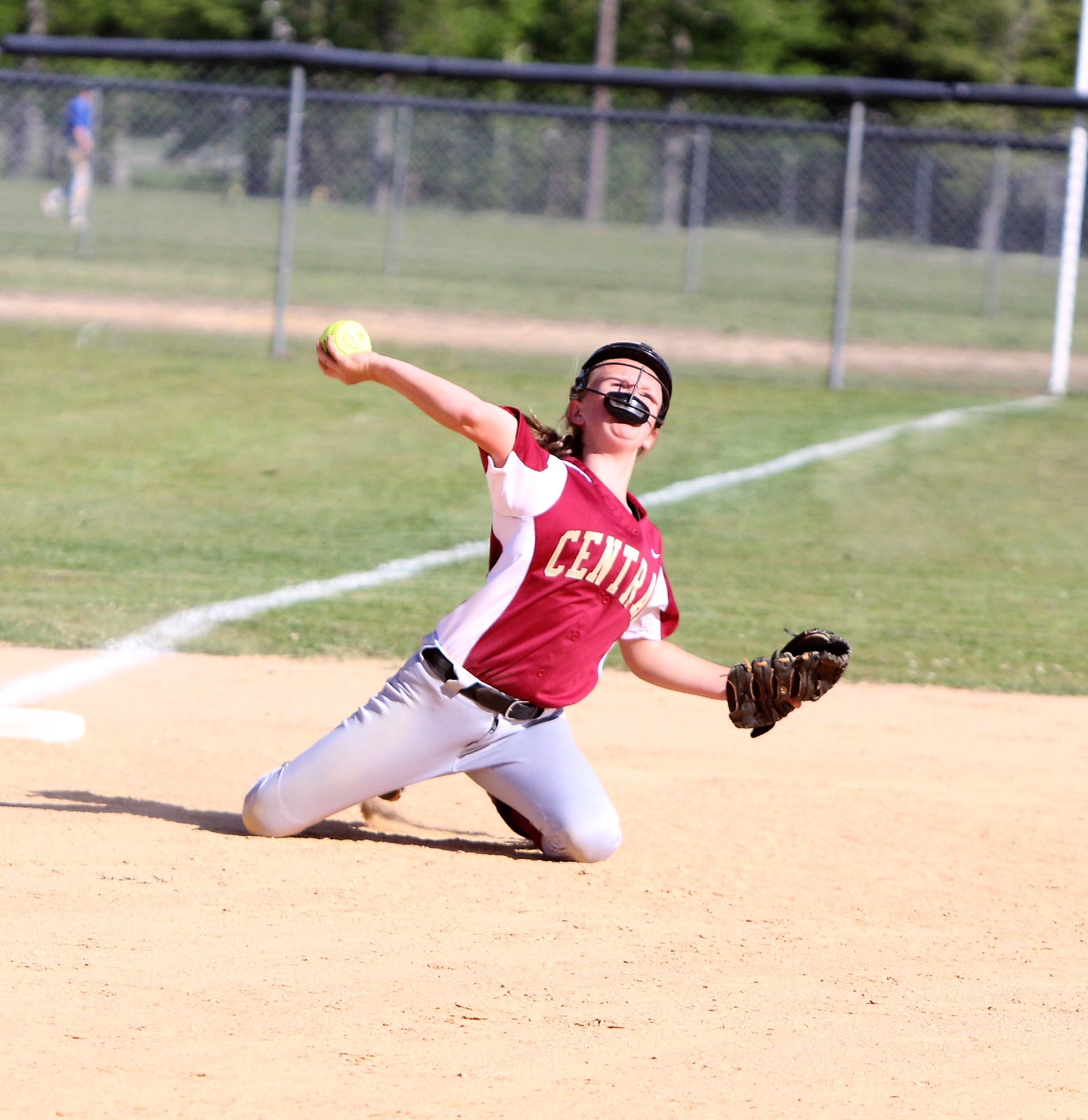 Falcons fall in softball