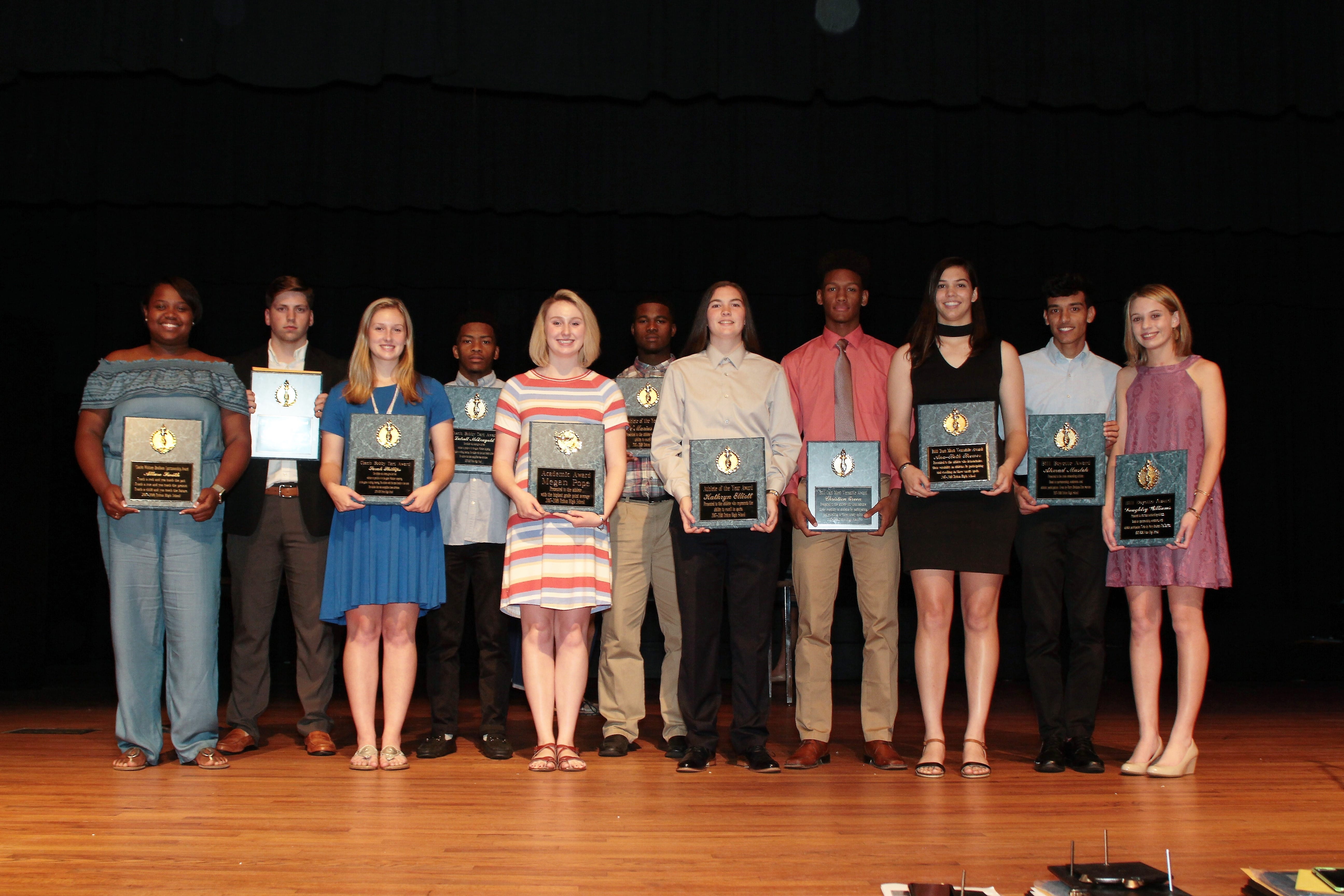 Hawks present athletic awards