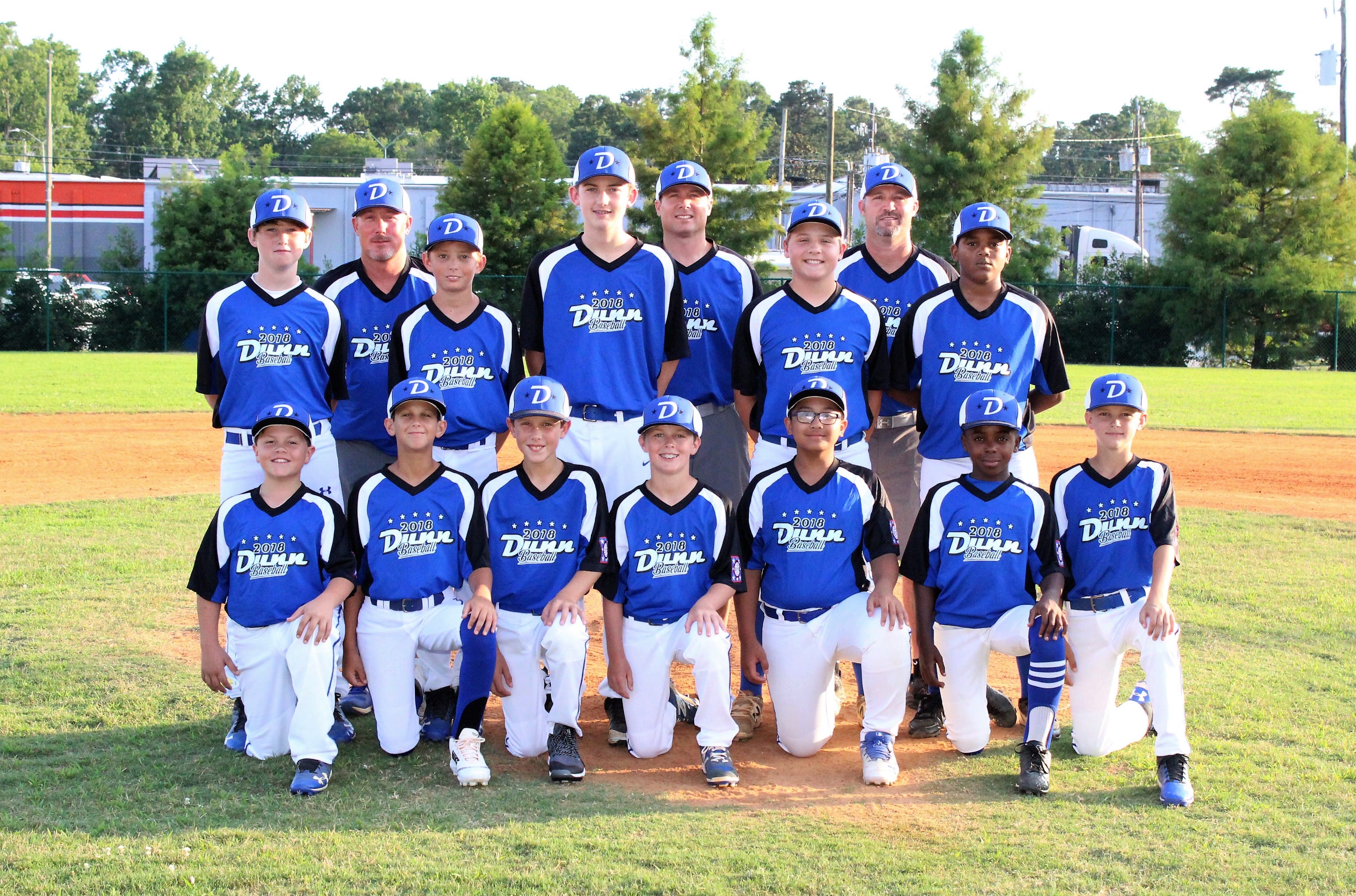 Dunn Majors win district
