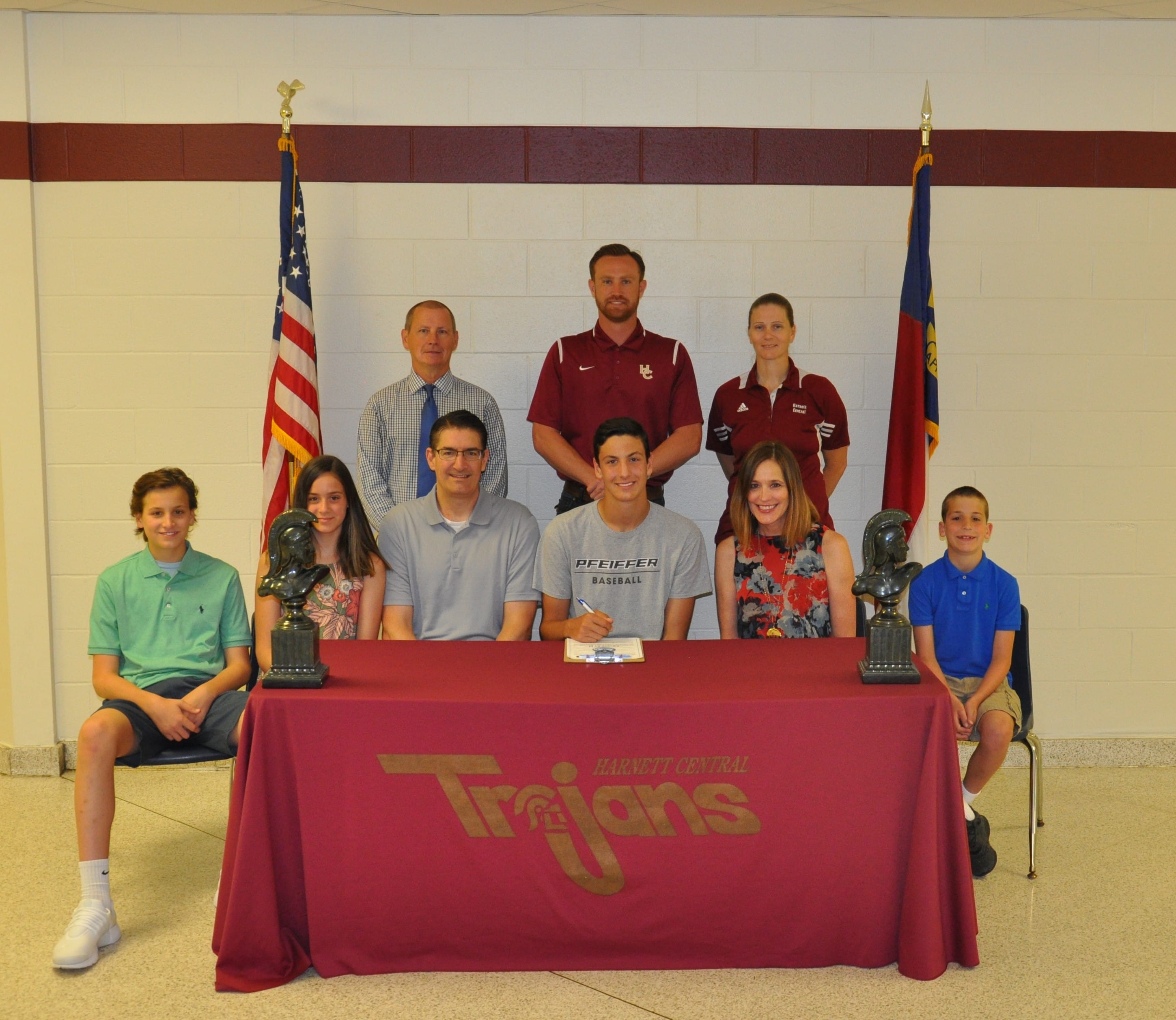 Gervase signs with Pfeiffer