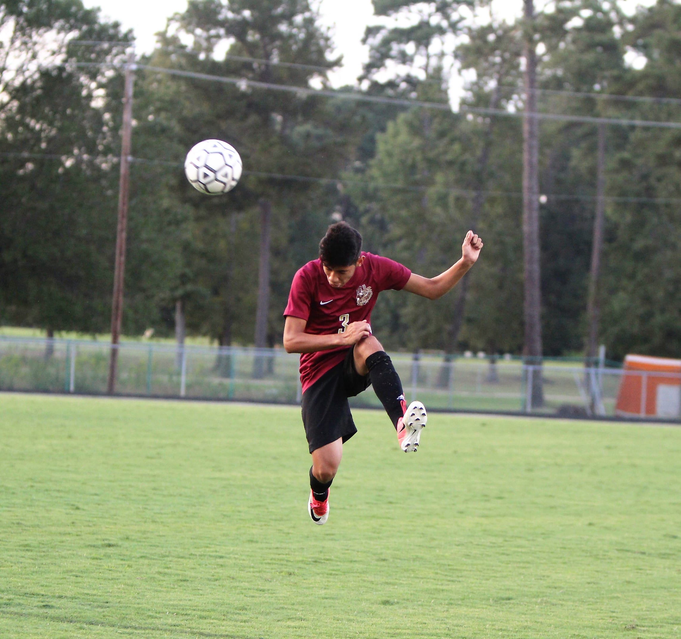 Southern Lee downs HC, 8-1