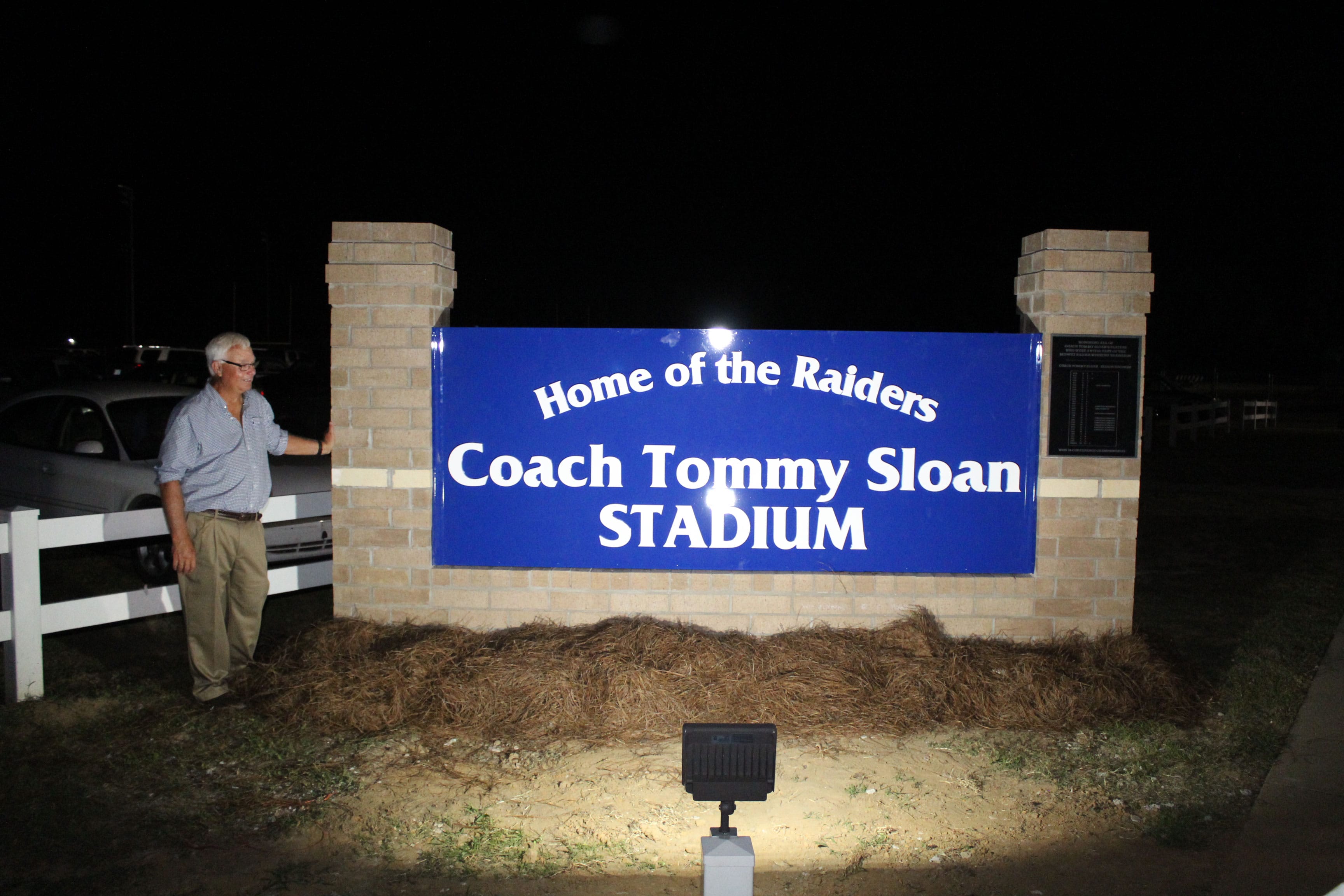 Raiders honor Tommy Sloan, outscore West Bladen