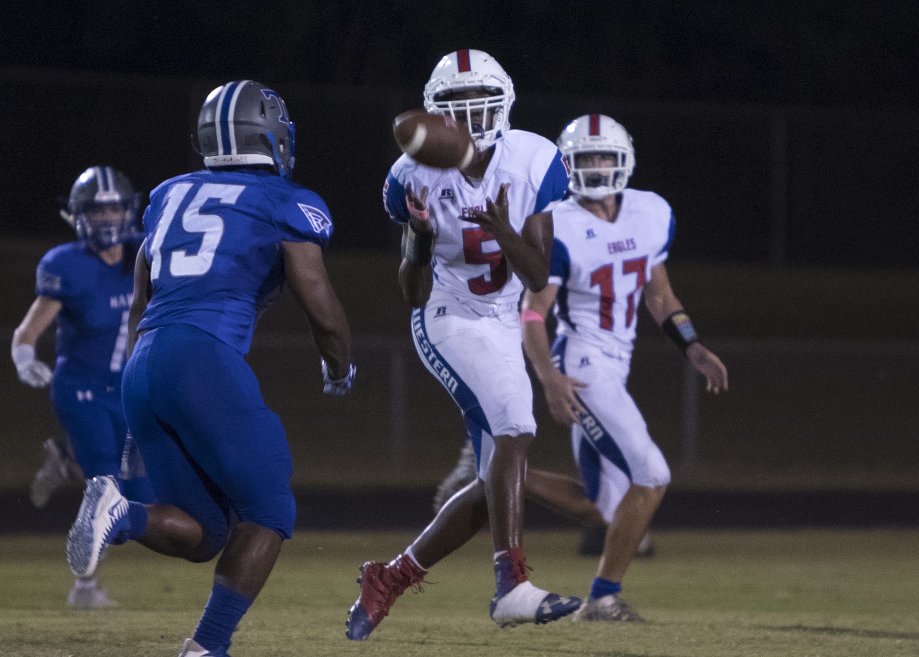 Western spoils occasion for Hawks
