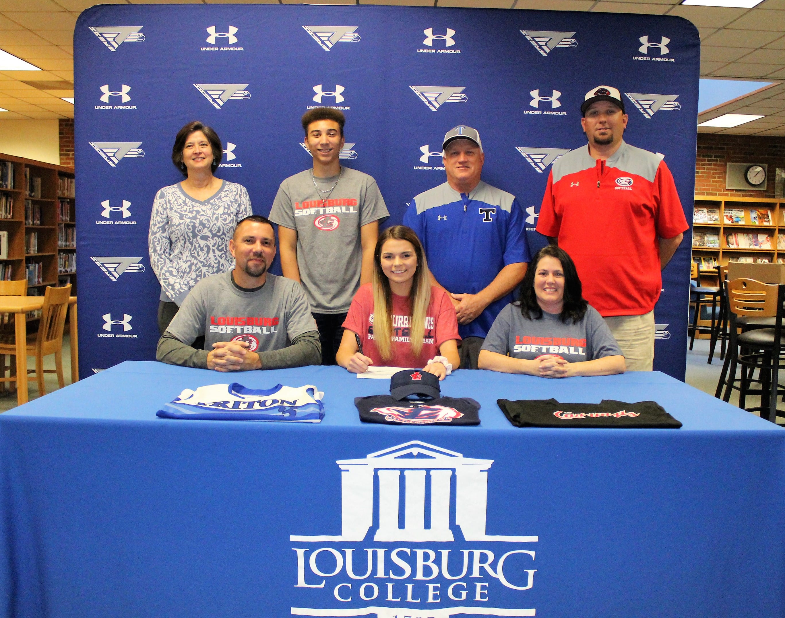Alexis Howard signs with Louisburg