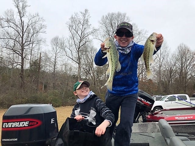 Ennis brothers win fishing event