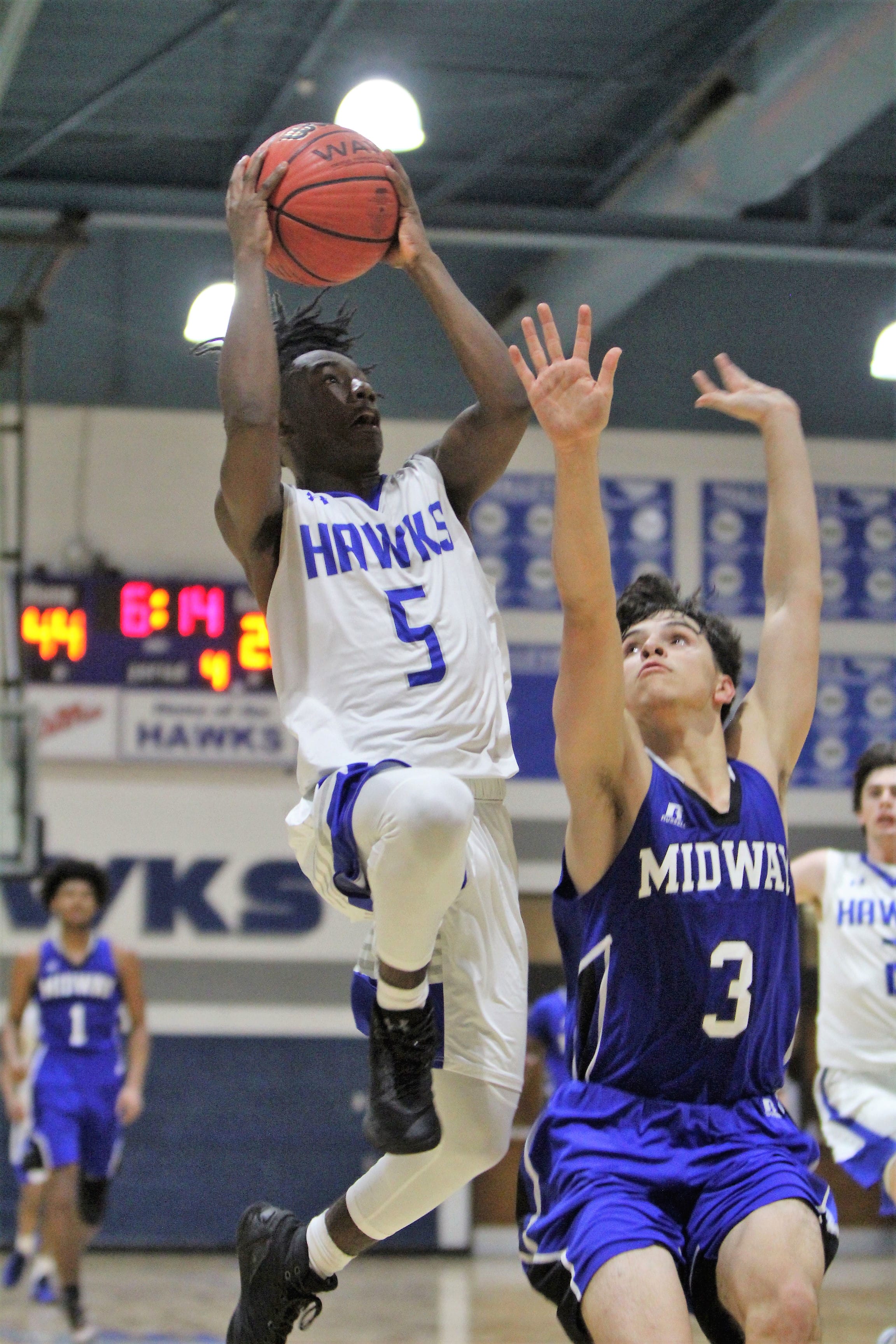 Hawk boys turn back Raiders