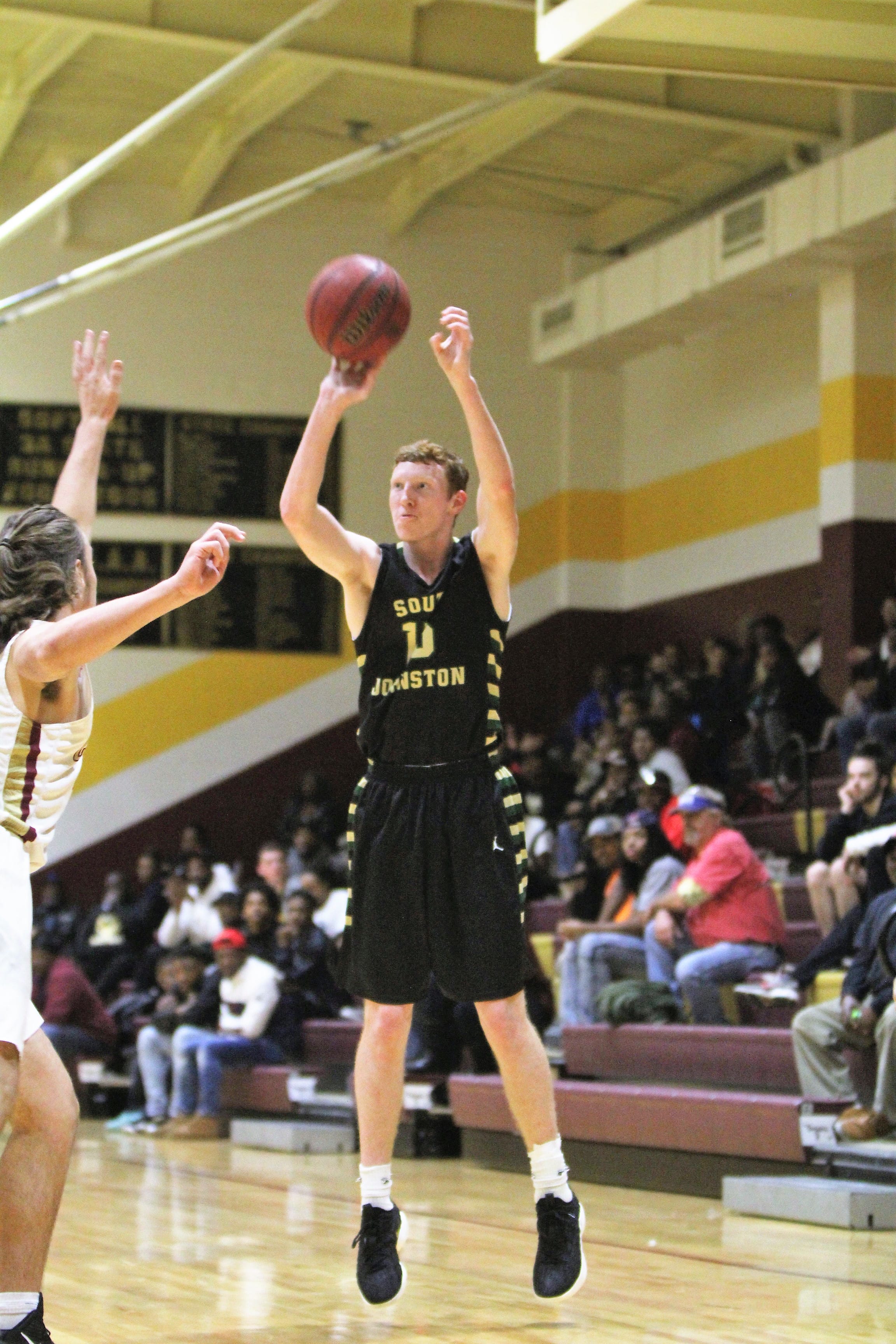 South boys win at Central