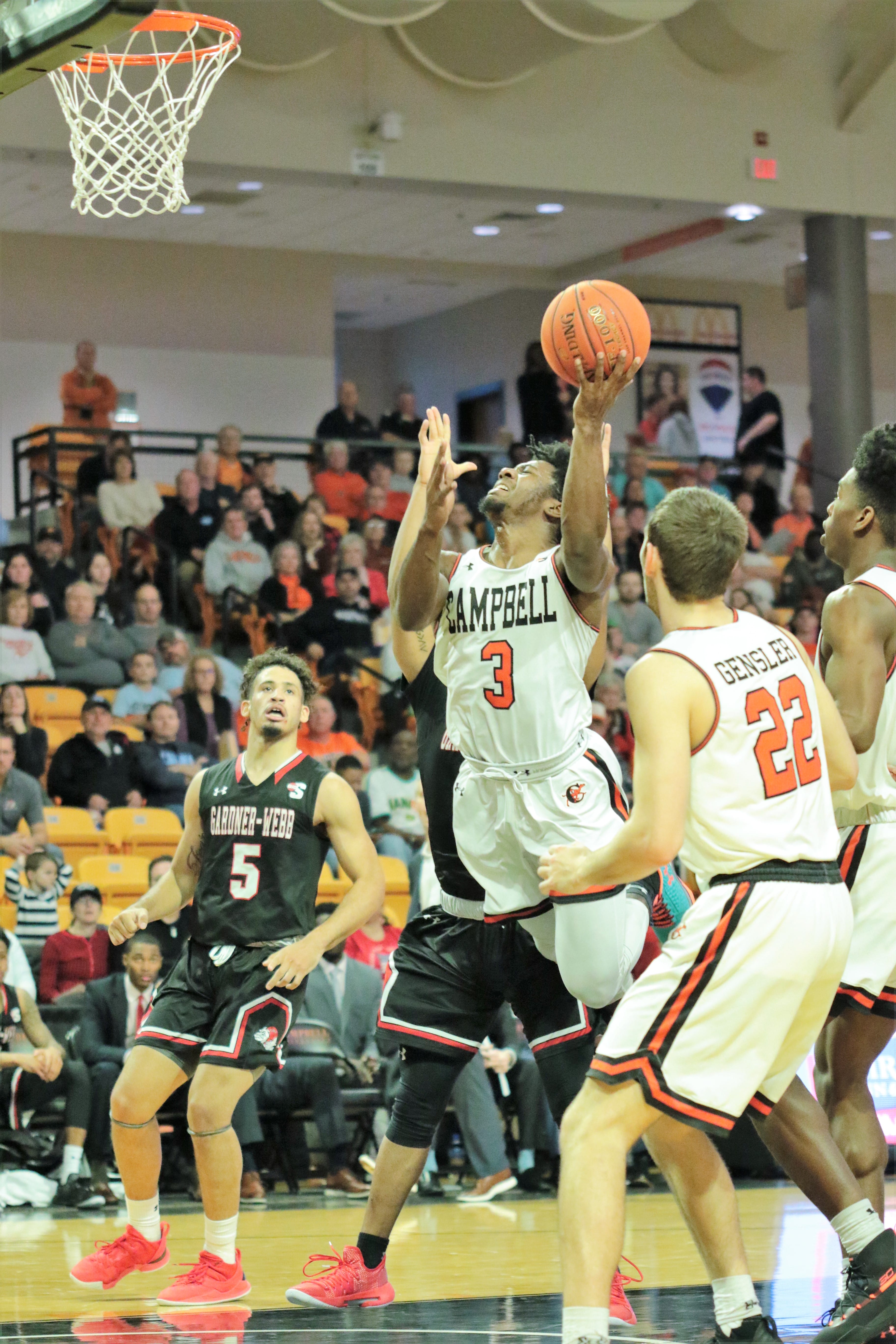 Clemons paces Campbell comeback