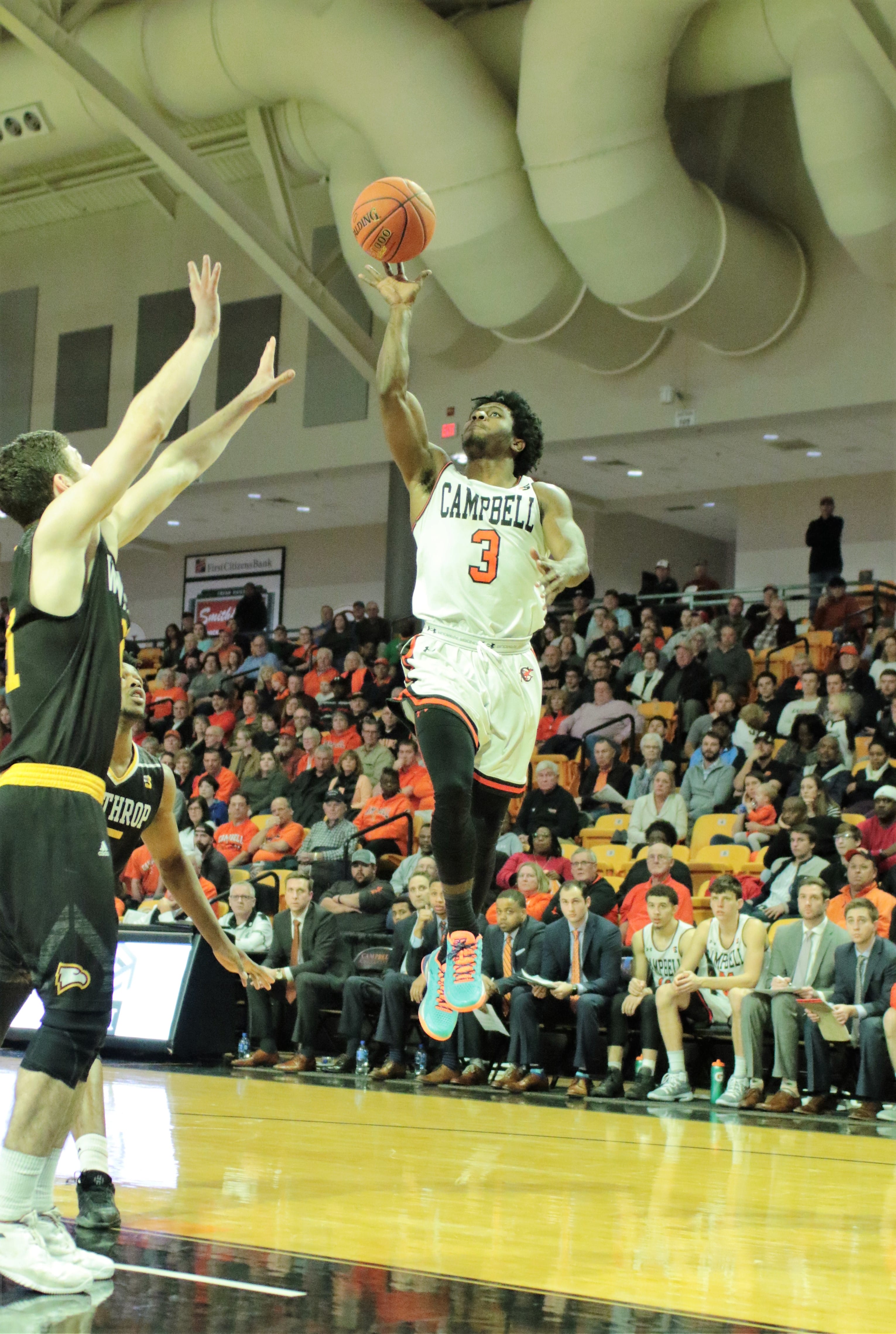 Winthrop tops Camels in televised battle