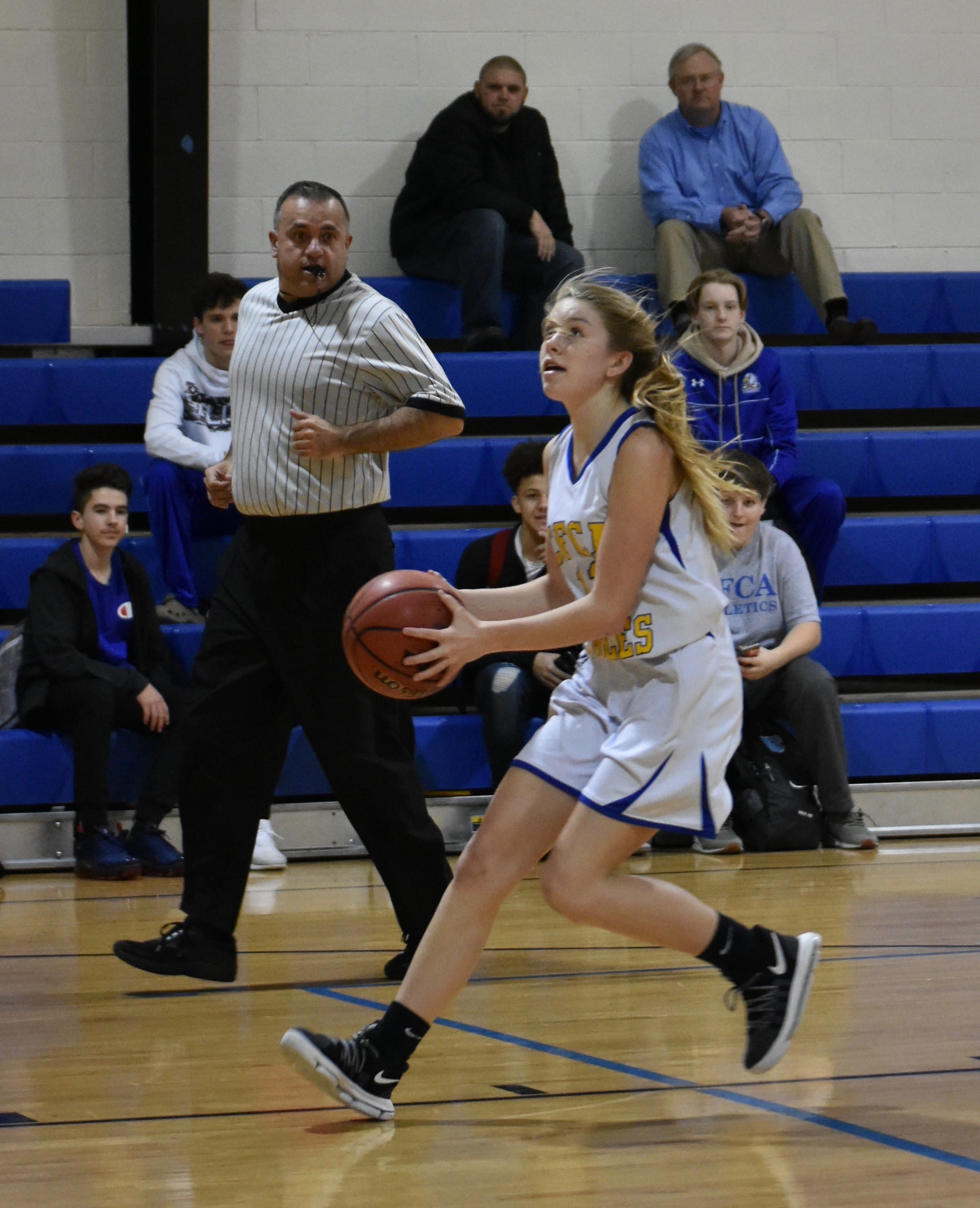 Eagles post varsity sweep
