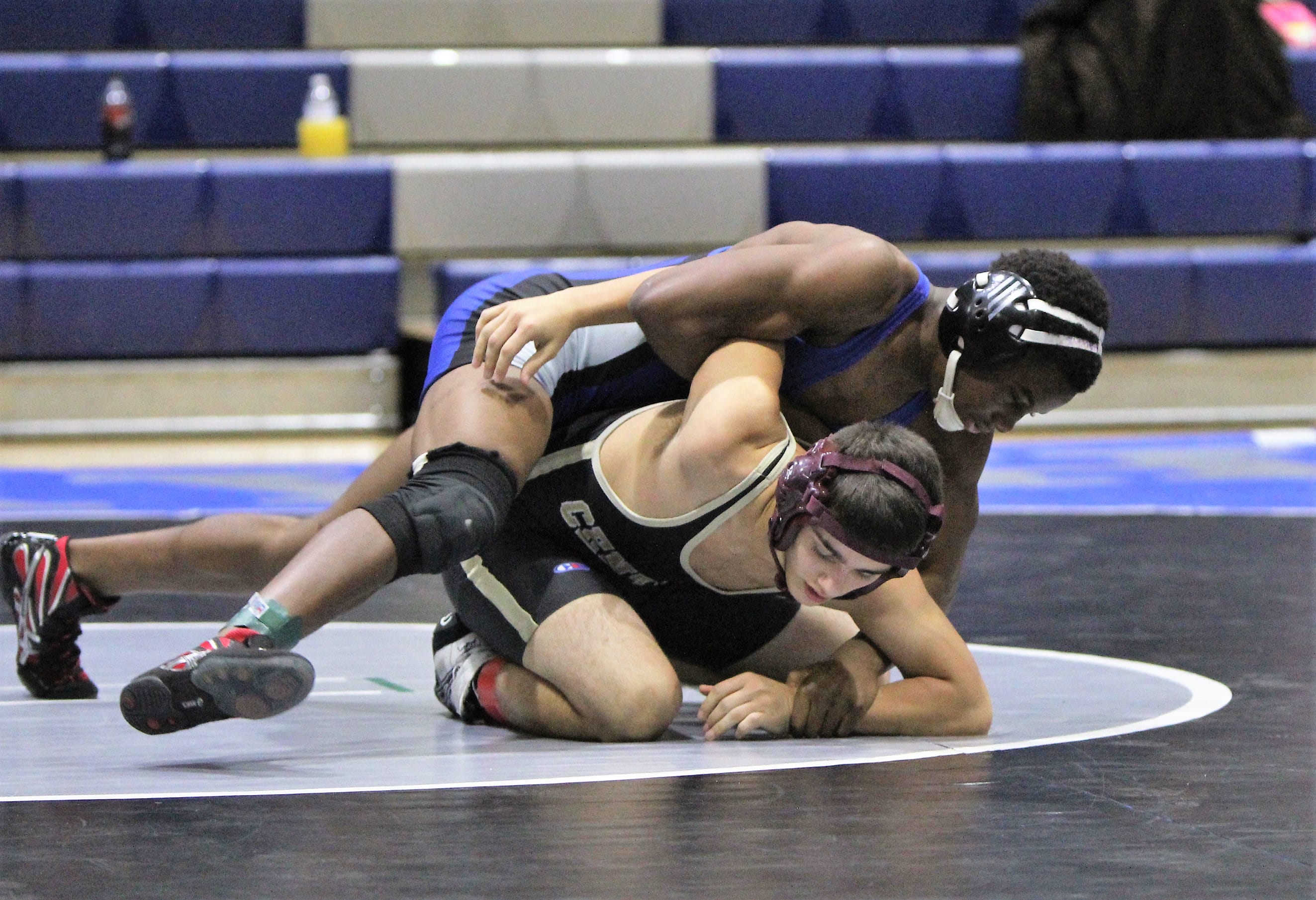 Hawk grapplers top Central