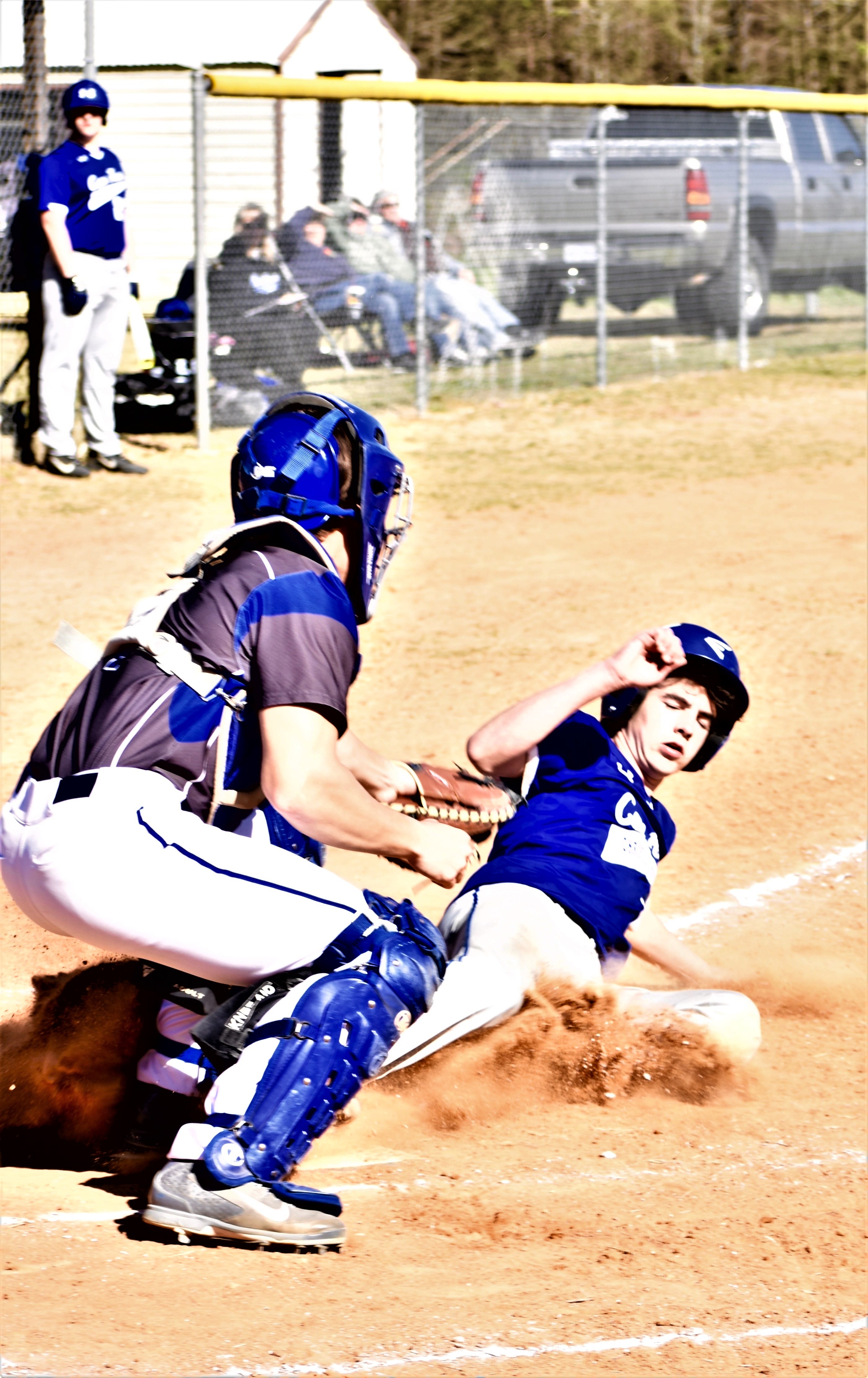 Big inning lifts Fayetteville Christian