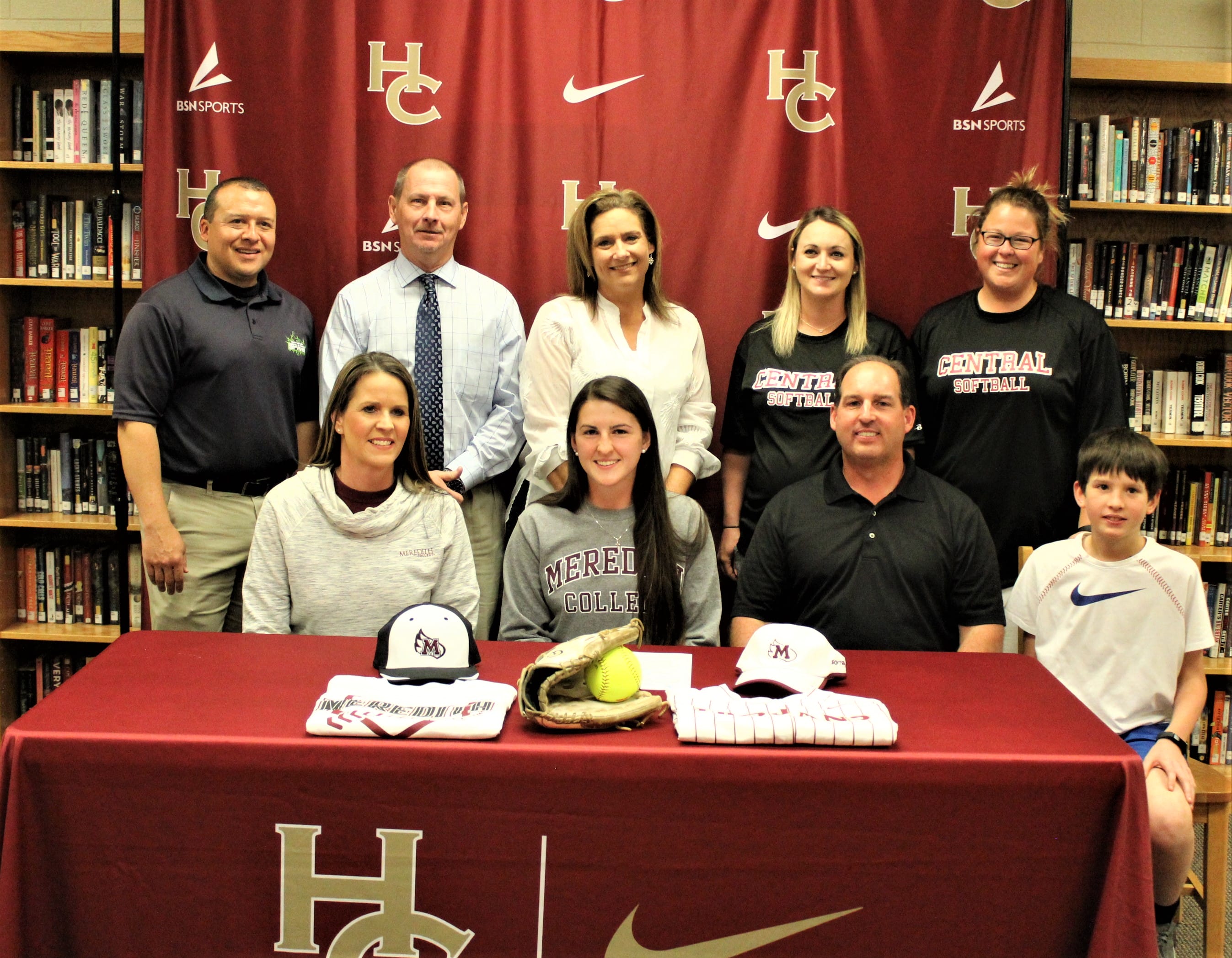 Wimberly signs for softball at Meredith