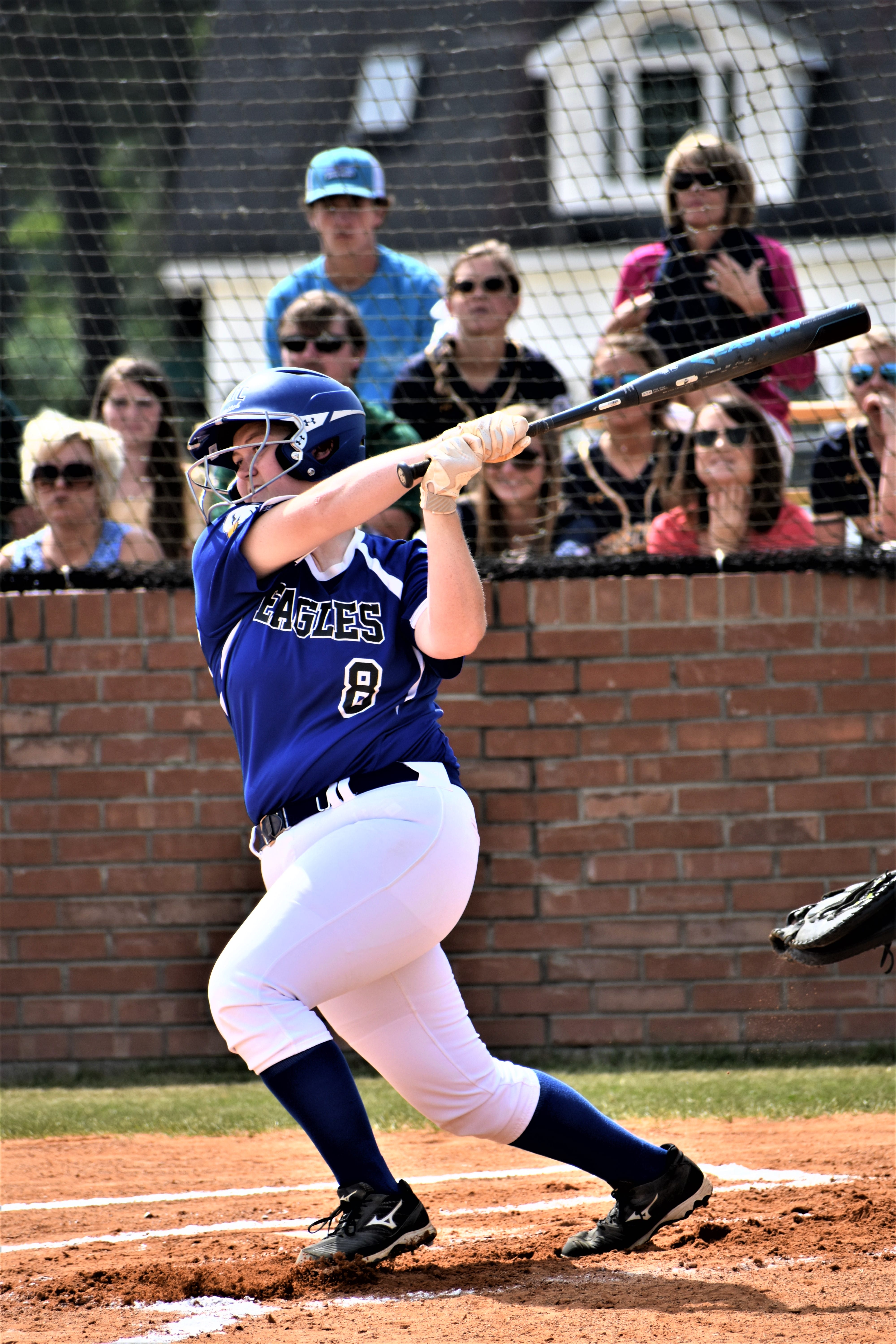 Eagles take state tourney wins