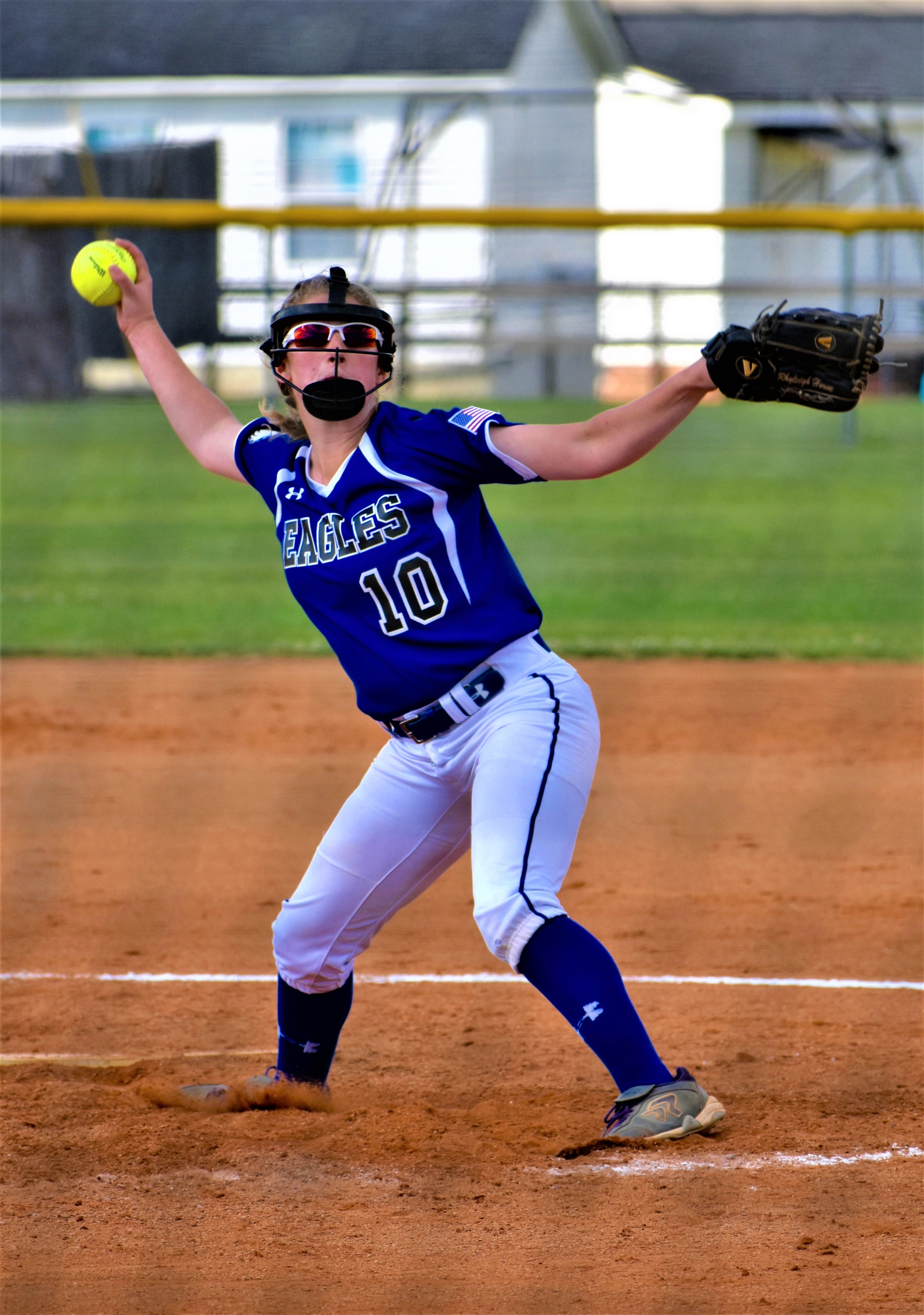 CFCA advances to softball Final Four with 10-4 victory
