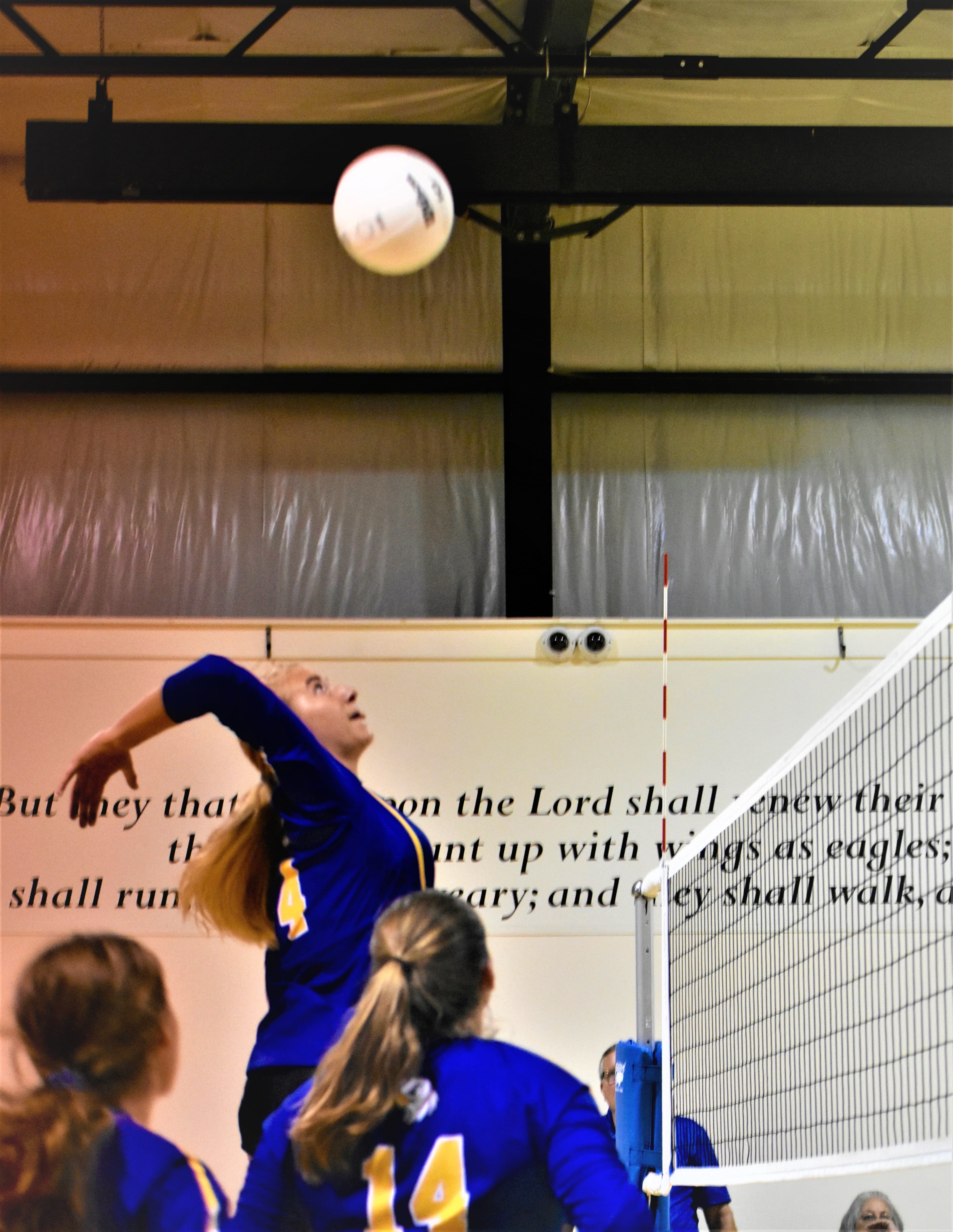CFCA tops Grace Christian 3-2 in varsity volleyball