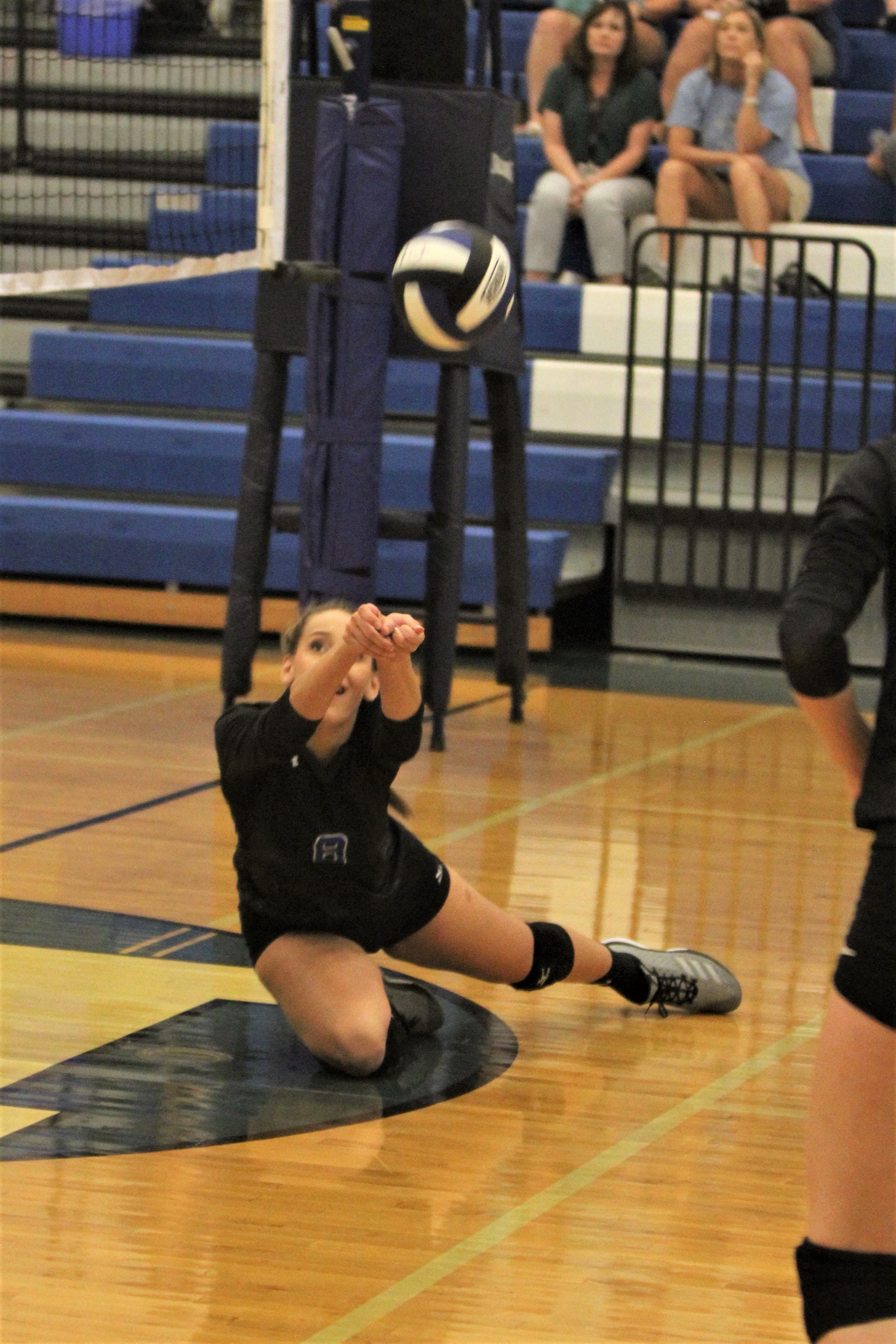 Raiders even season series with South in volleyball home opener