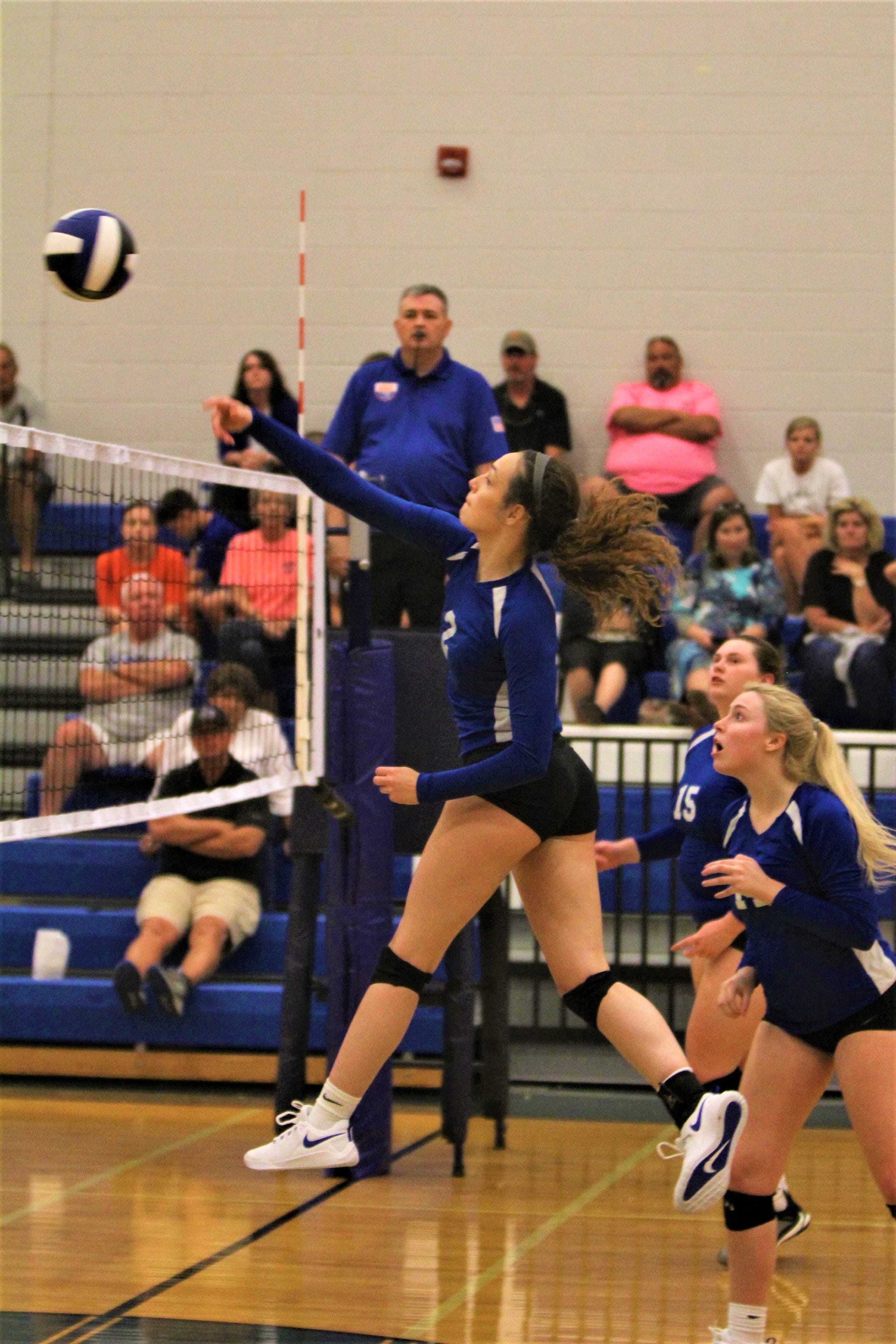 Triton volleyball wins in five sets at Midway