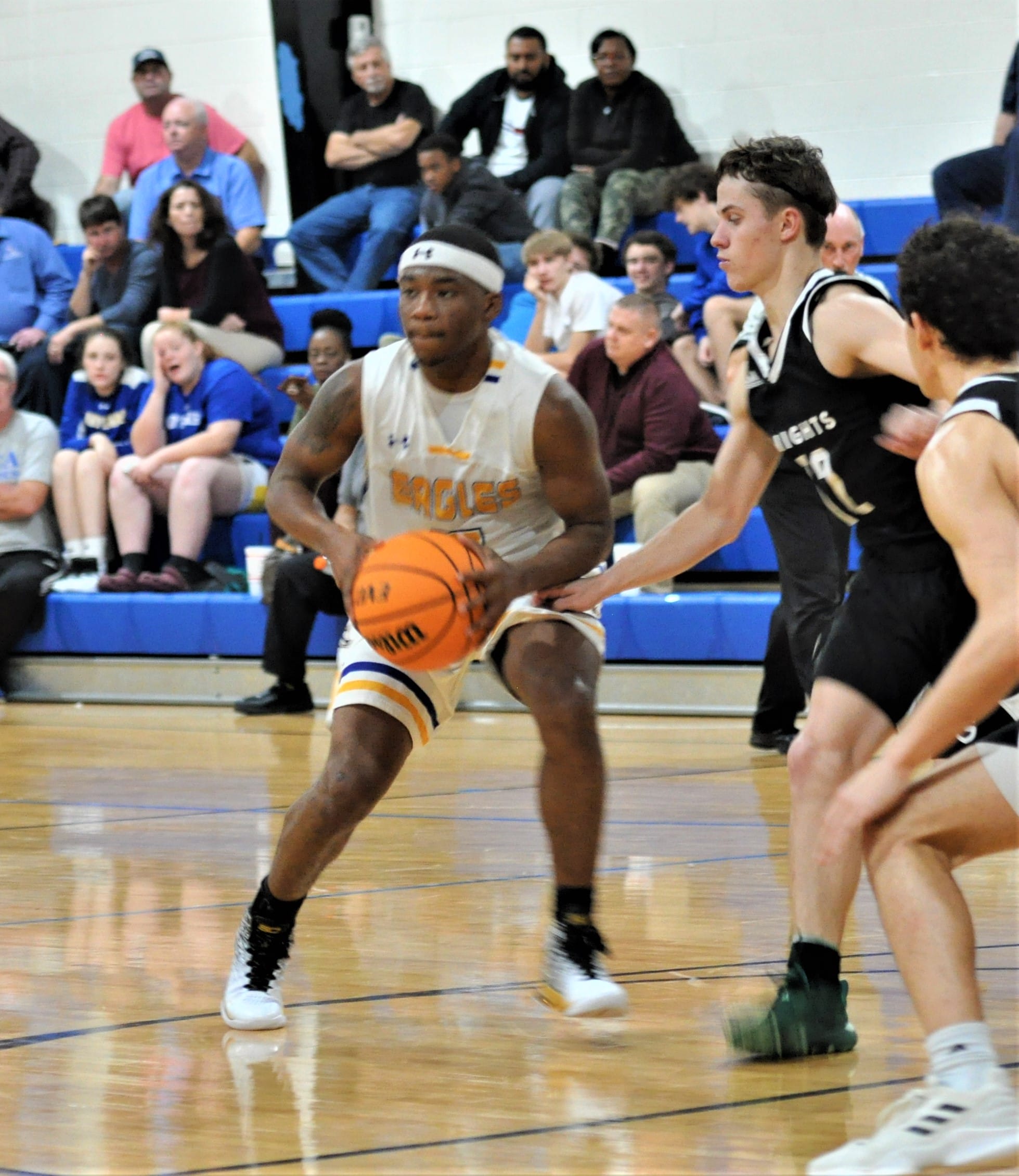 Greenfield sweeps at CFCA
