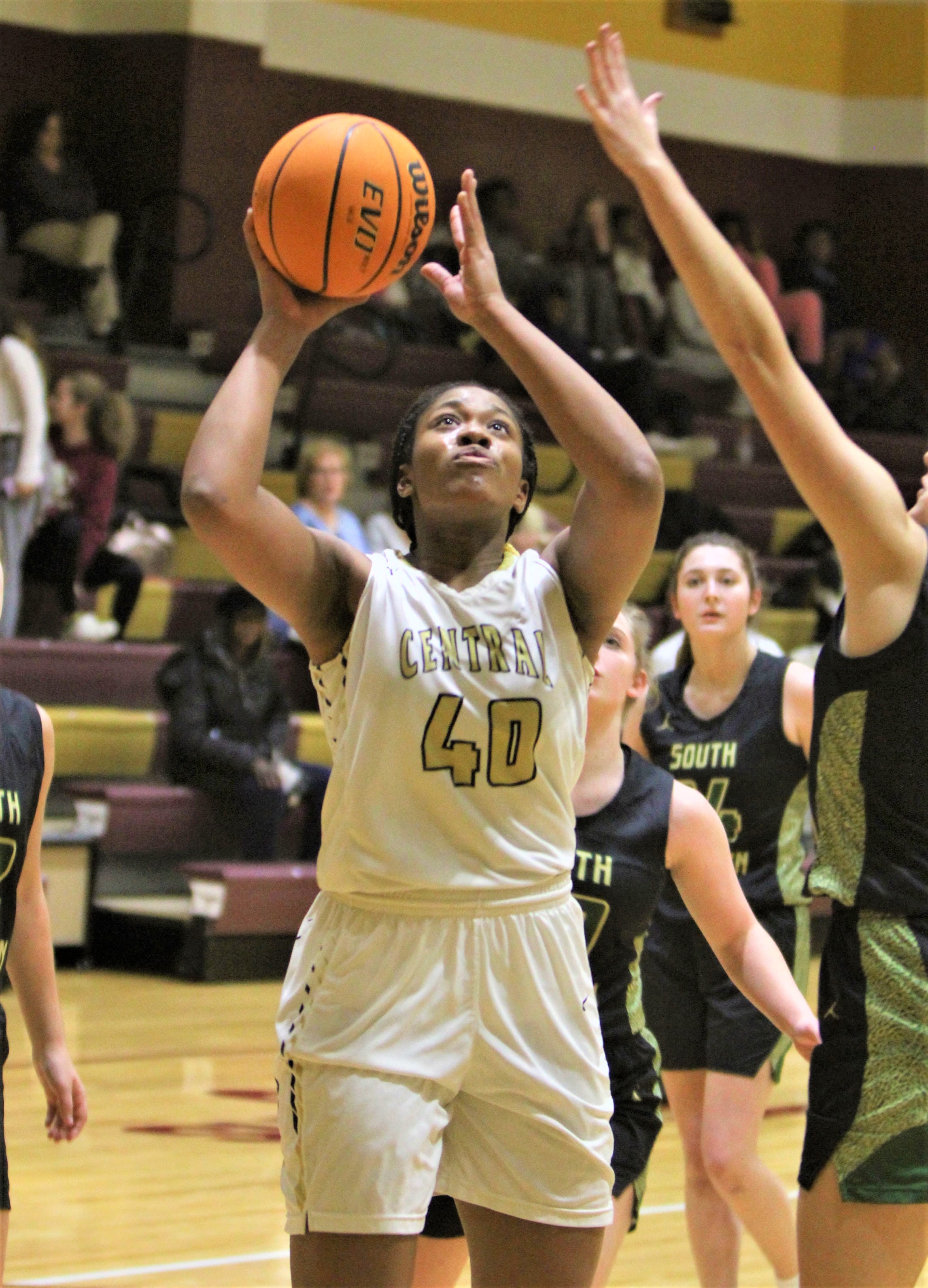 Central takes 58-35 girls win over South Johnston