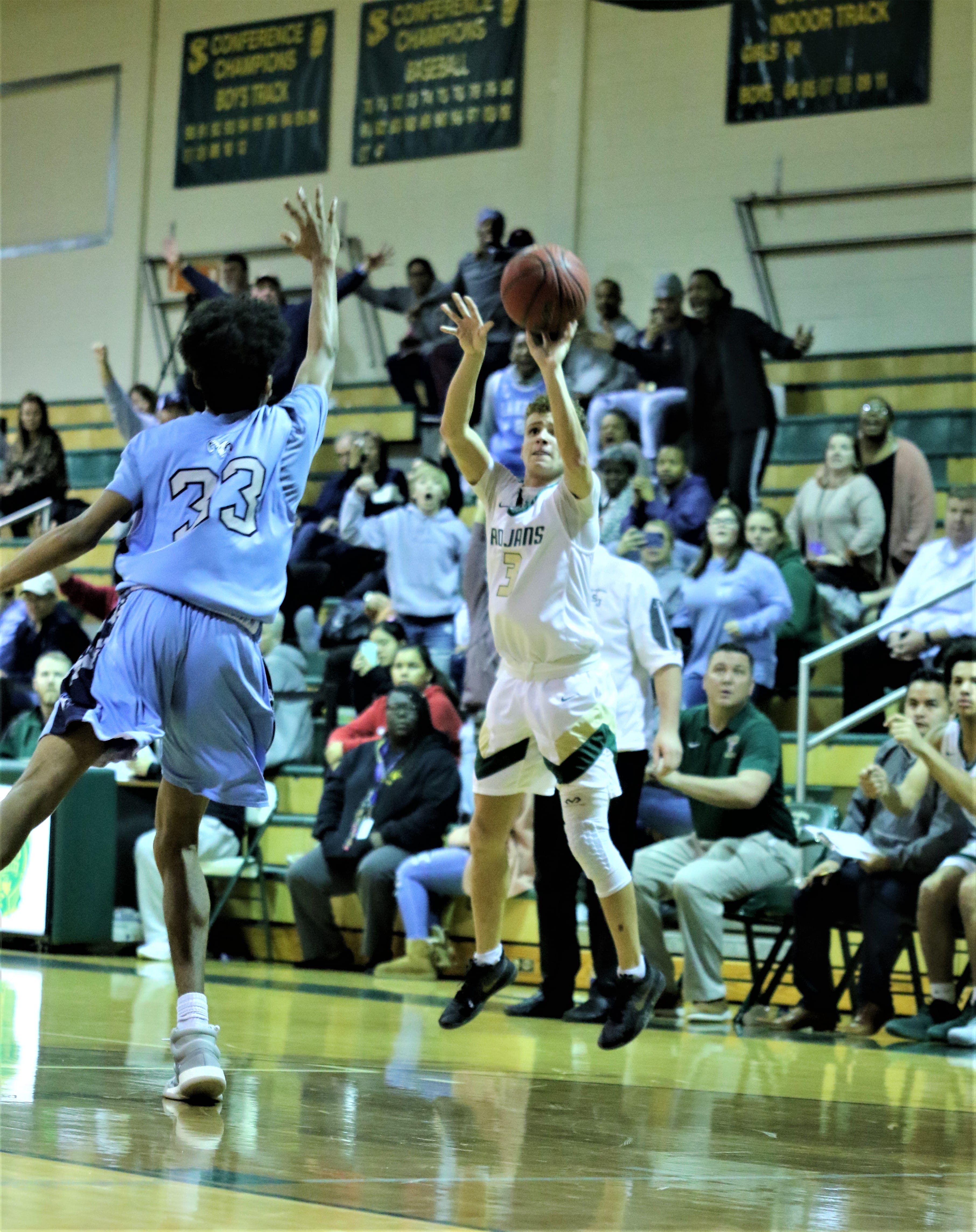 South boys edge Cleveland on late three