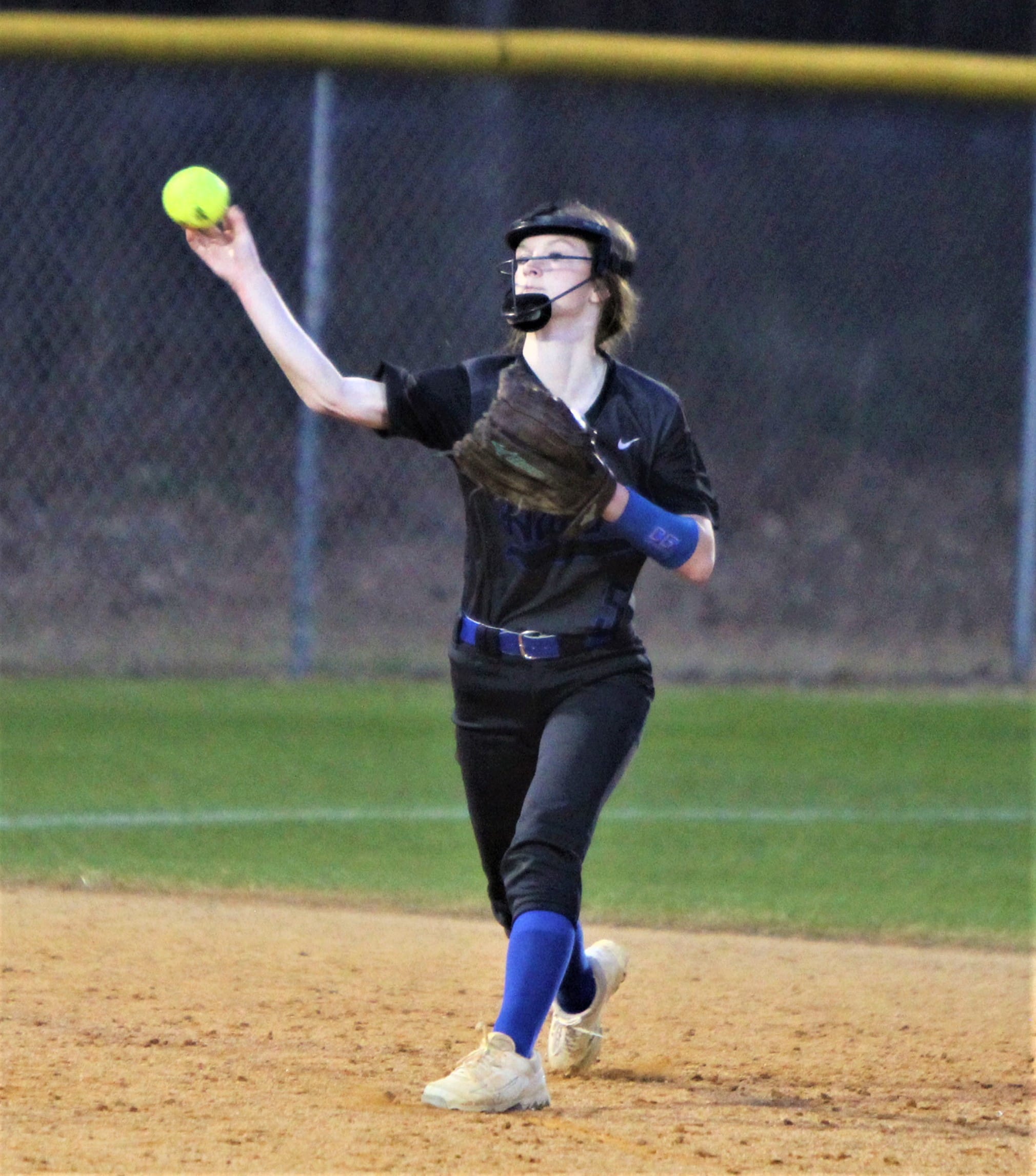Cleveland tops Triton softball