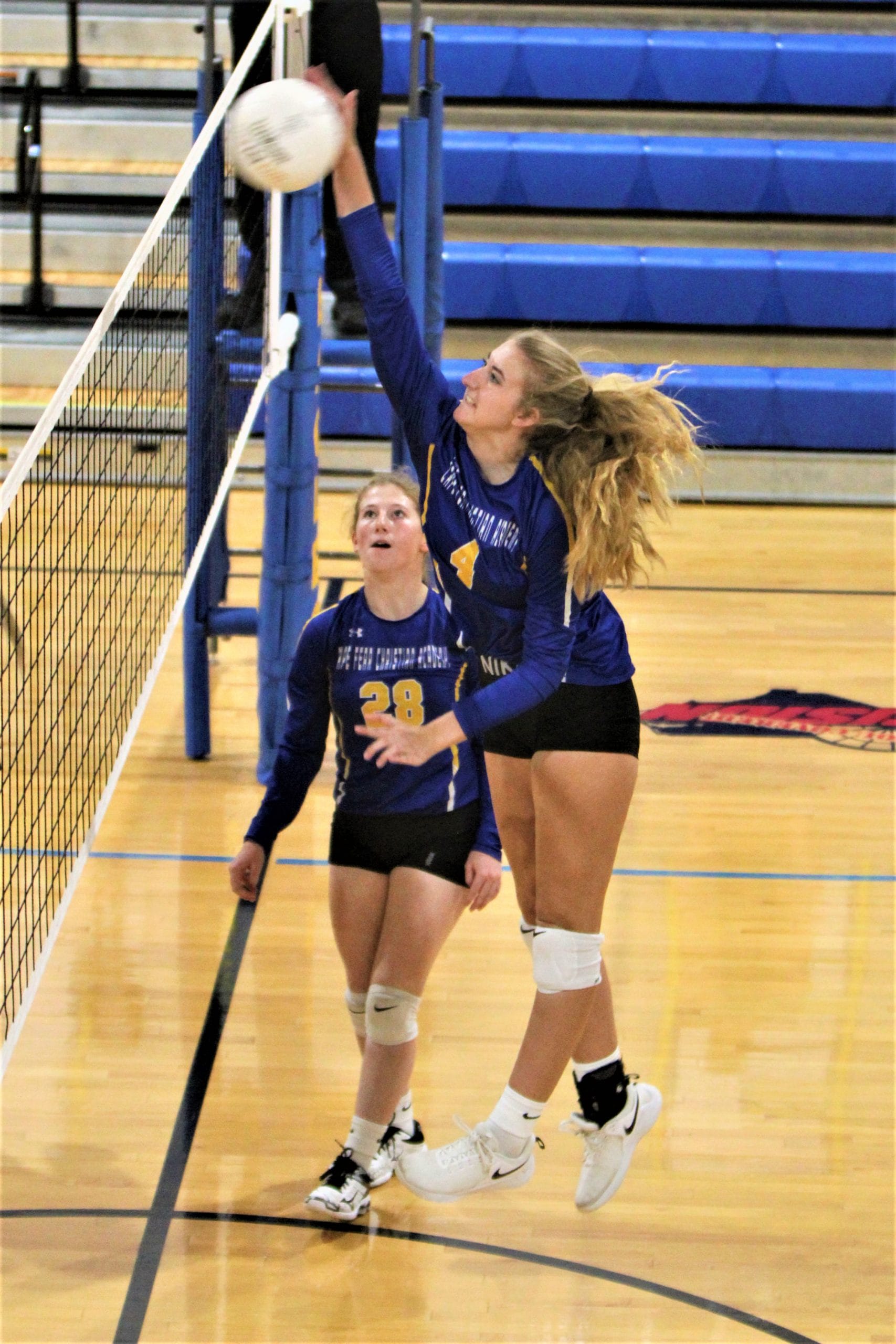 Lady Eagle volleyball moving on in NCISAA 1-A tournament