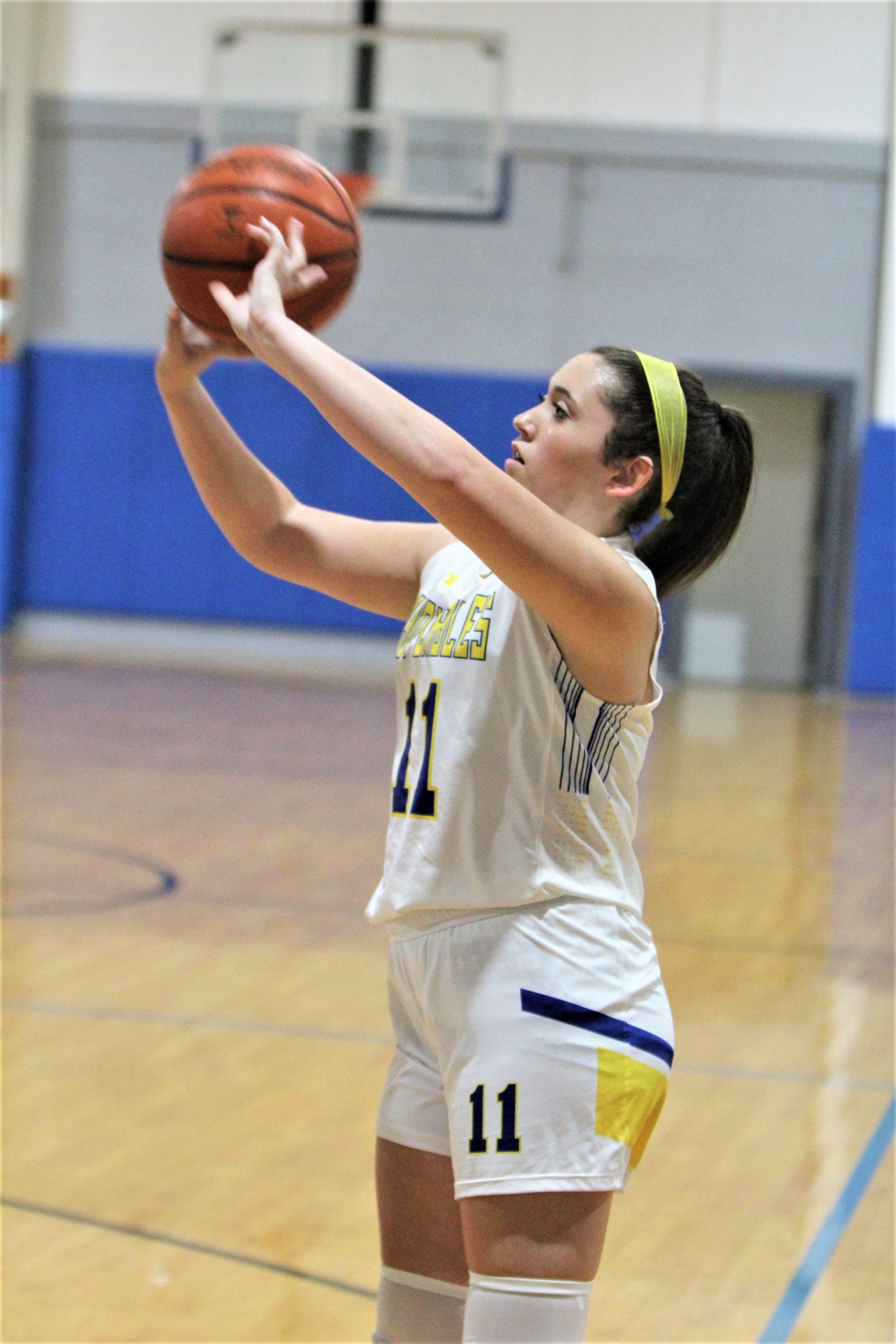 CFCA teams roll to Senior Classic finals