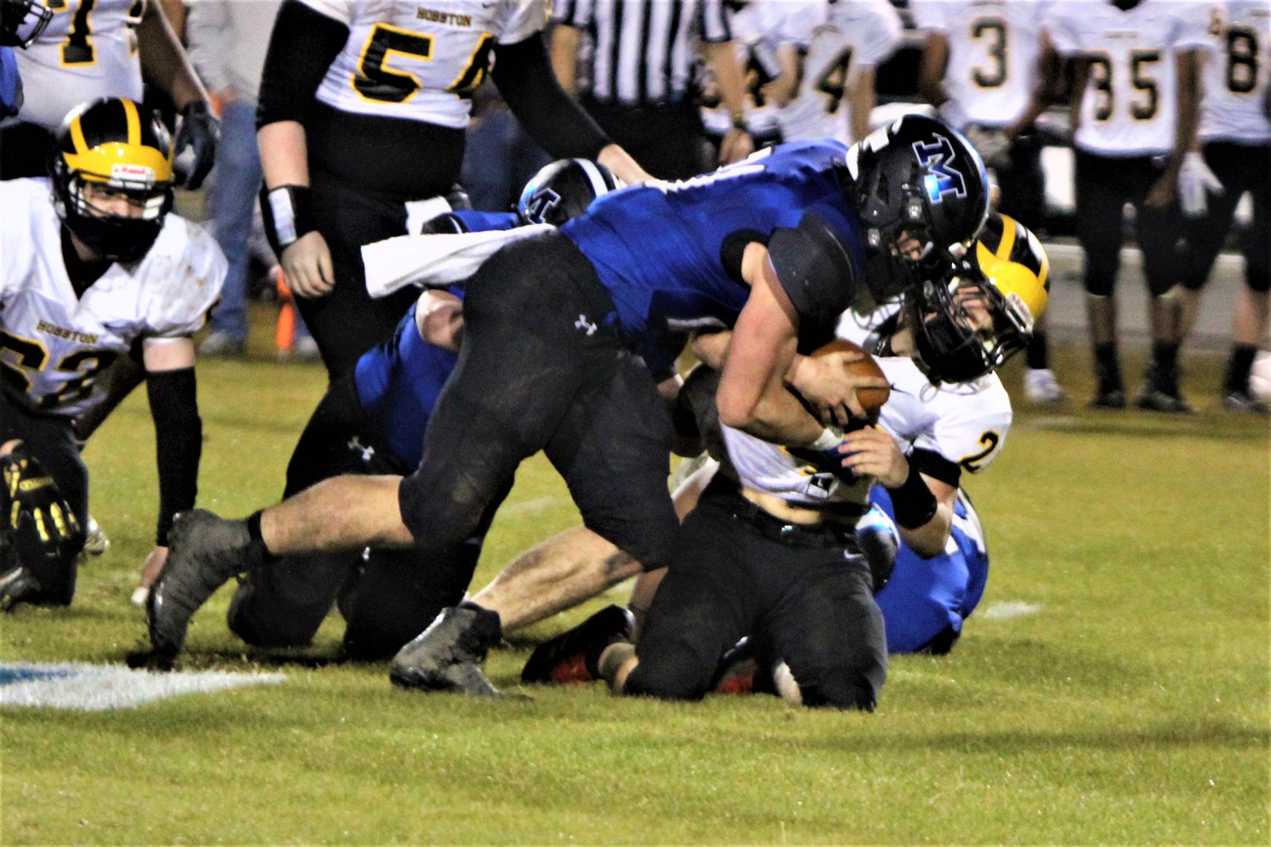 Raiders roll past Hobbton