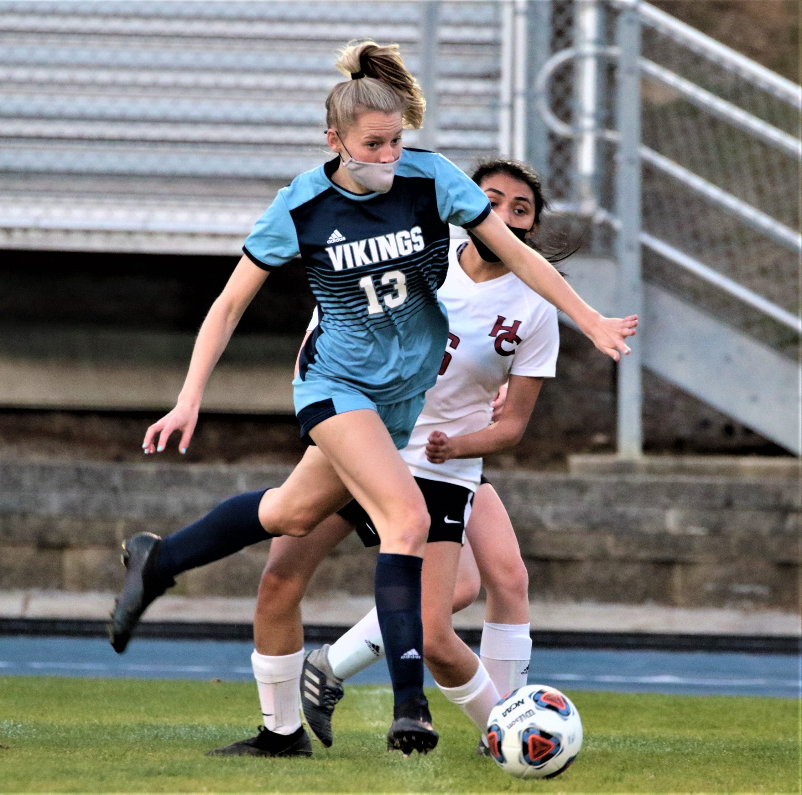 Bowbliss leads UP win over Central booters