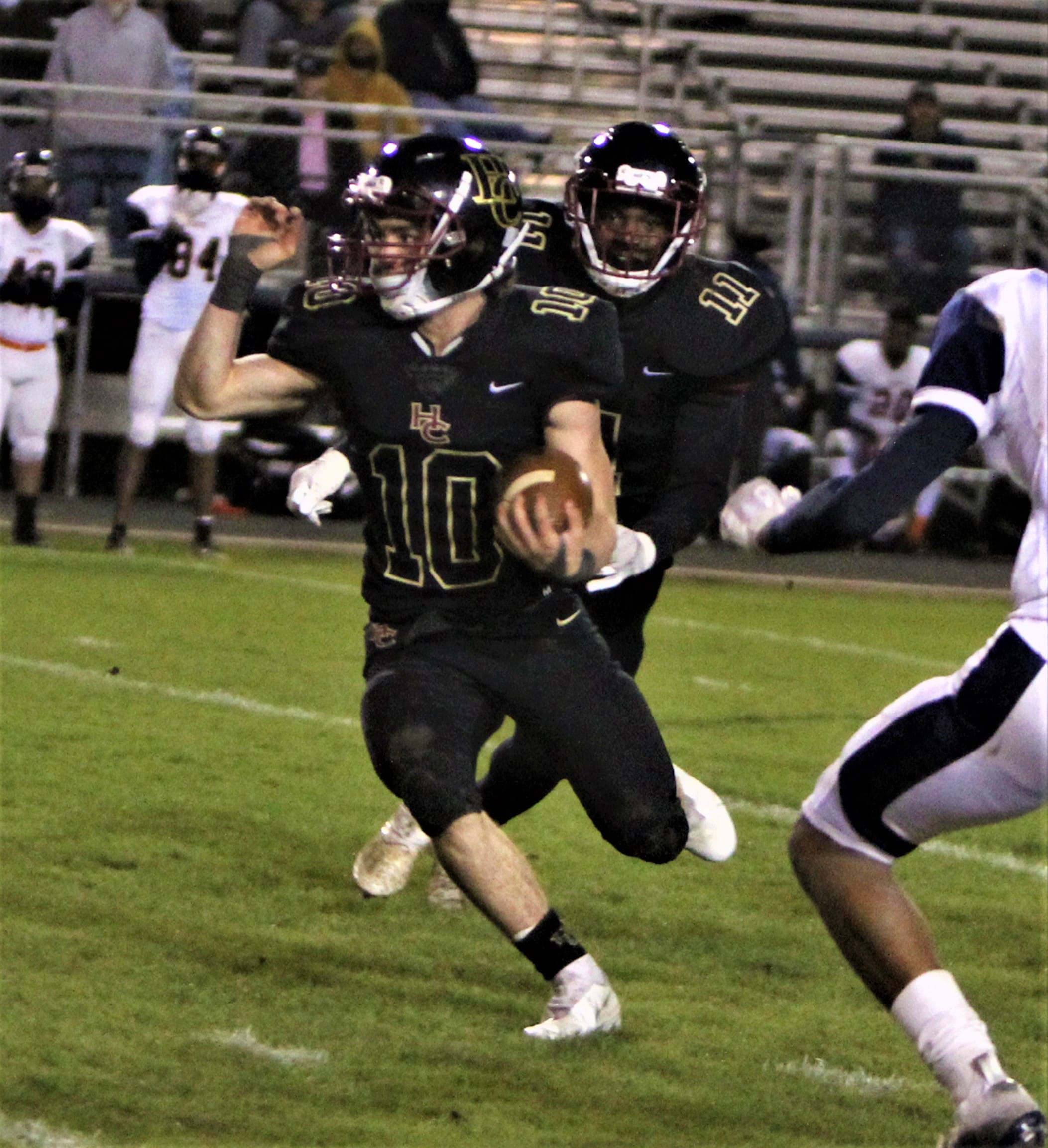 Central clobbers Cavaliers, 52-7