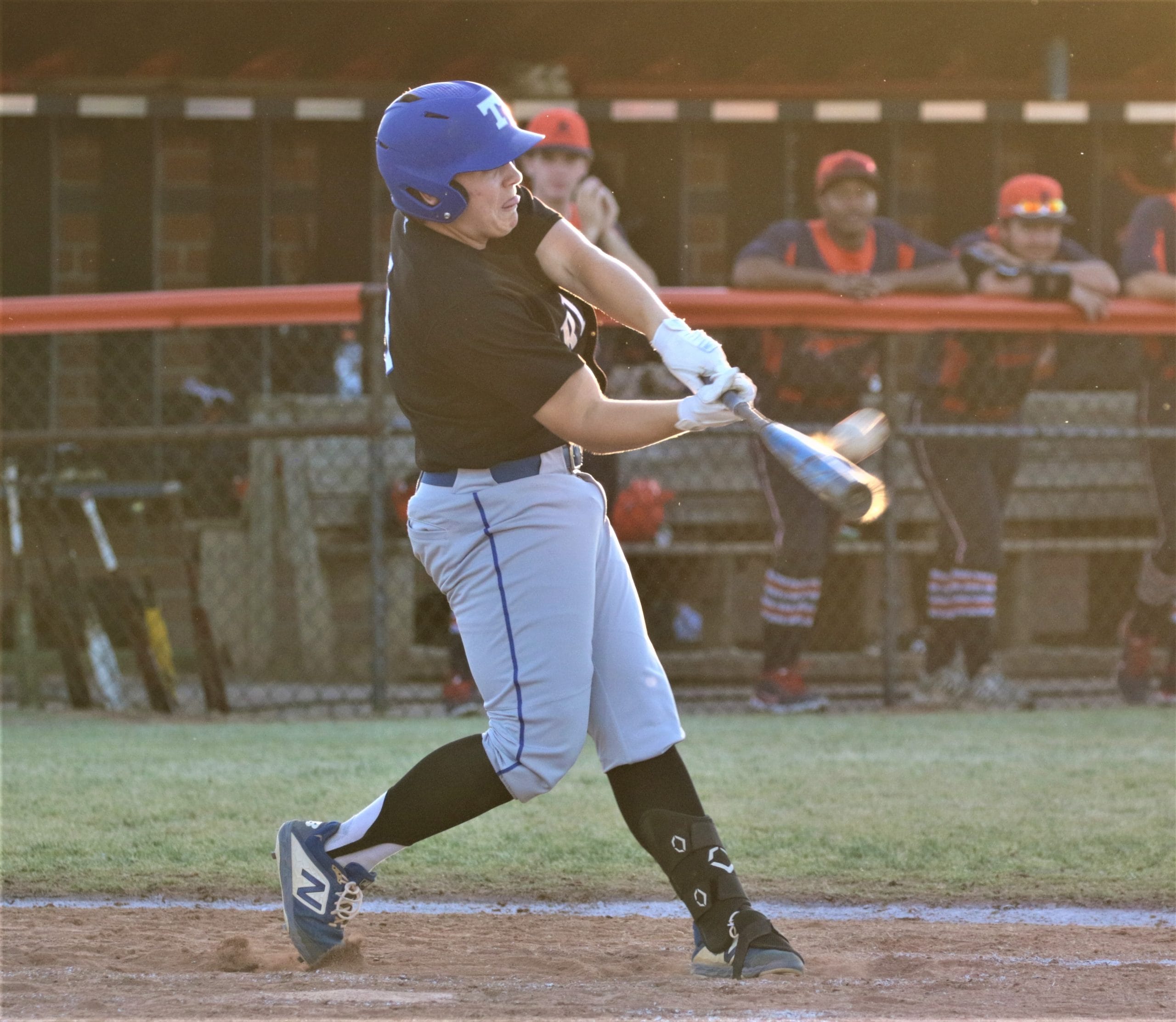 Big inning lifts Cavaliers past Triton