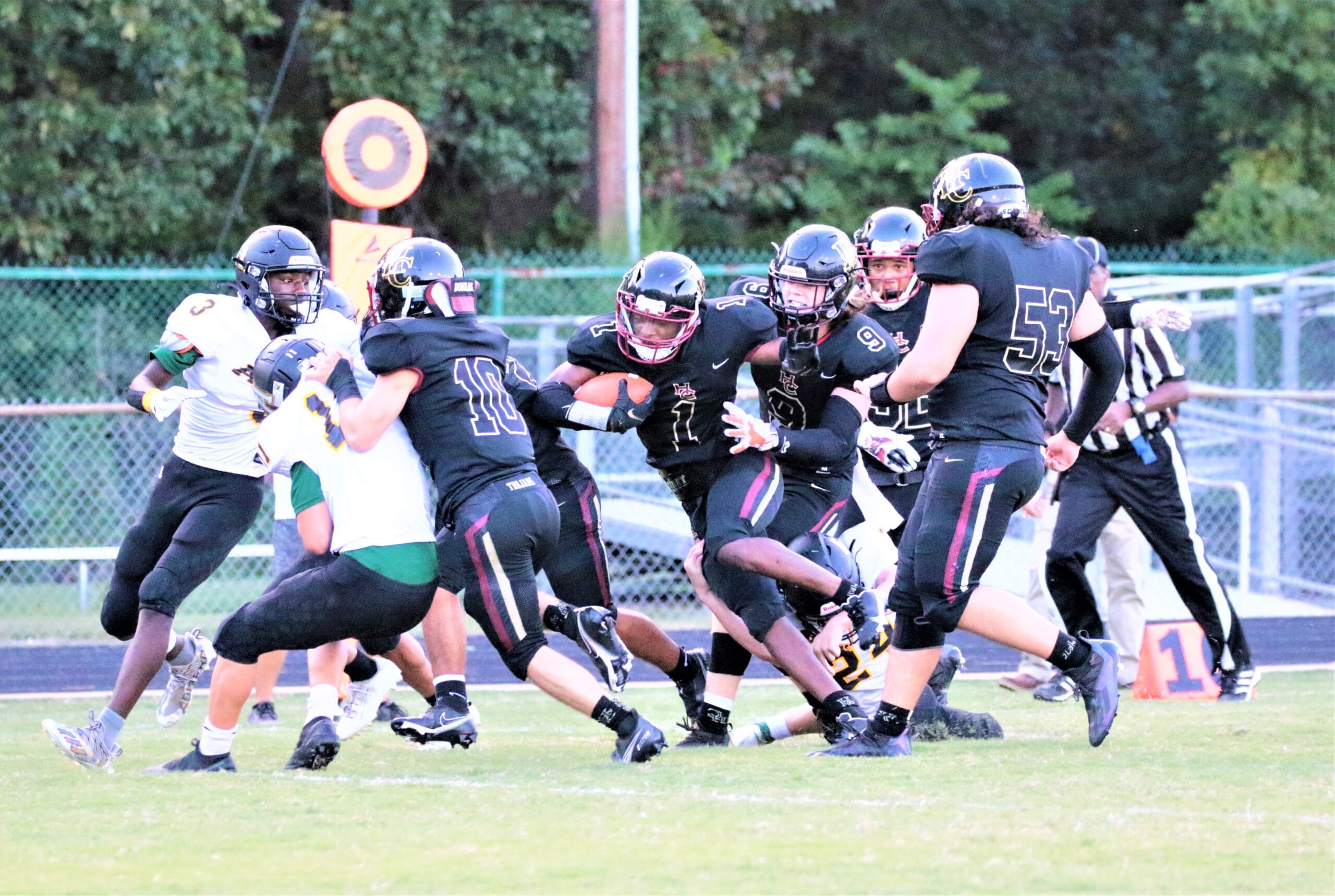 Central scores first but Apex rallies for 30-7 win