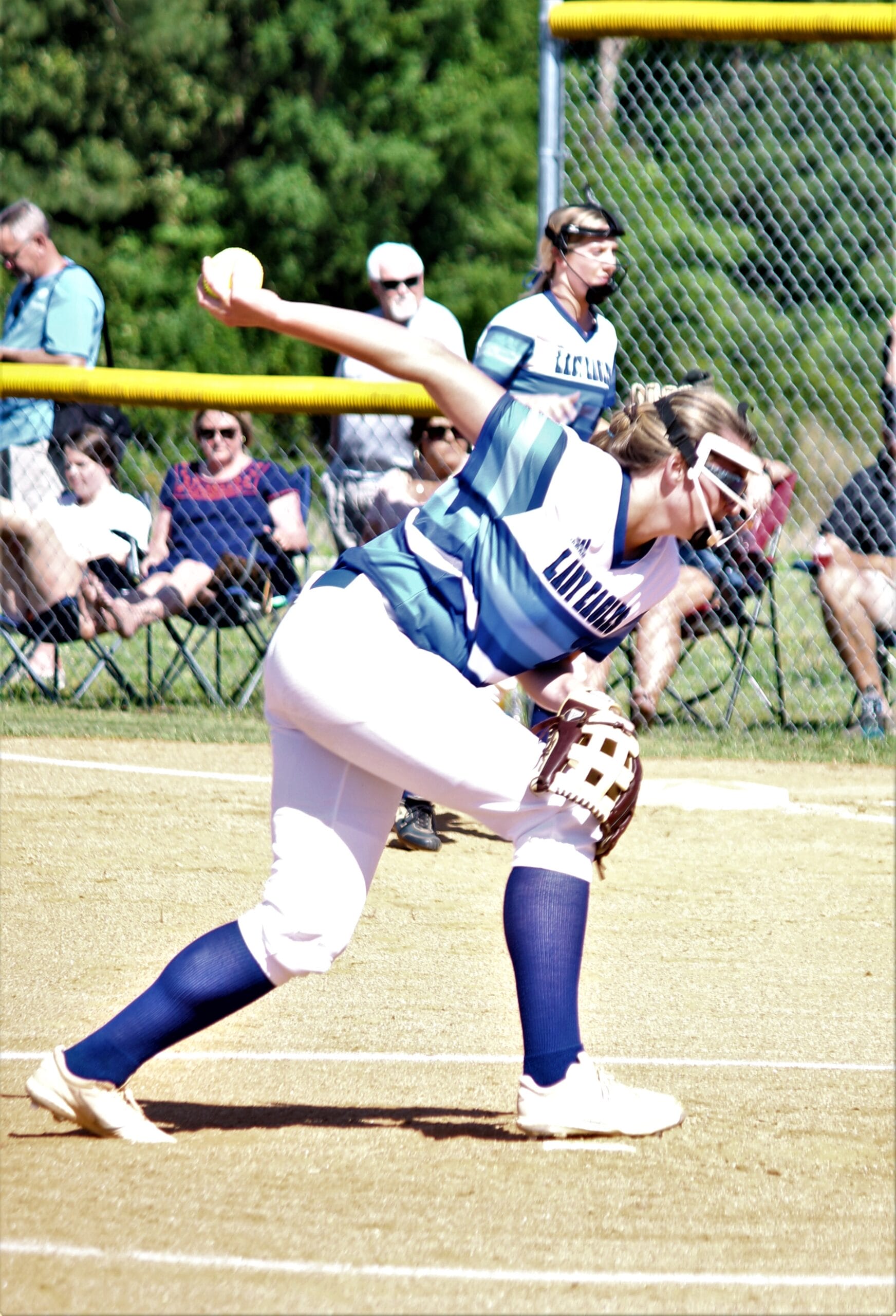 CFCA softball shuts out Lawrence to reach state final series