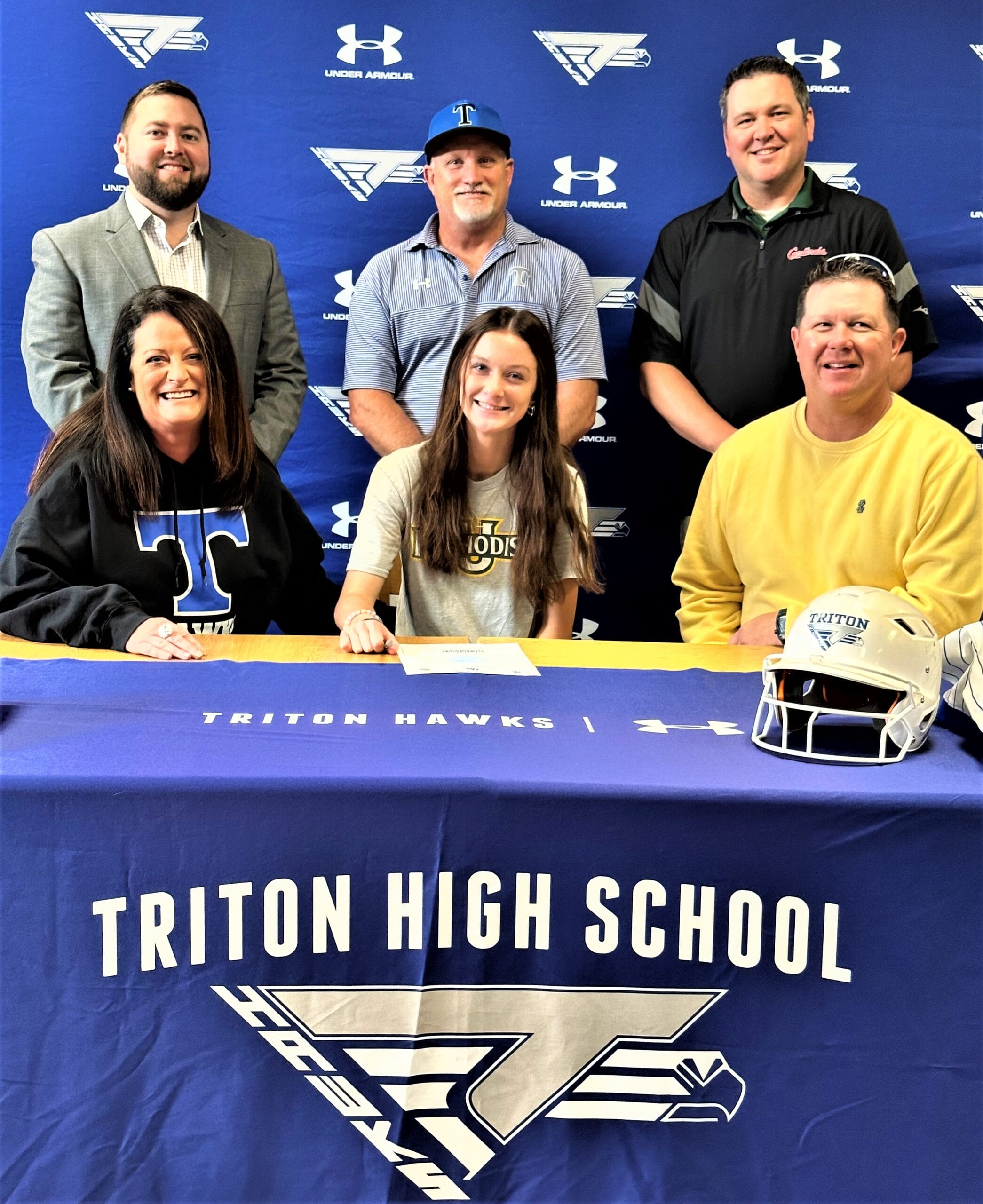 Gracie Byrd signs for softball at Methodist