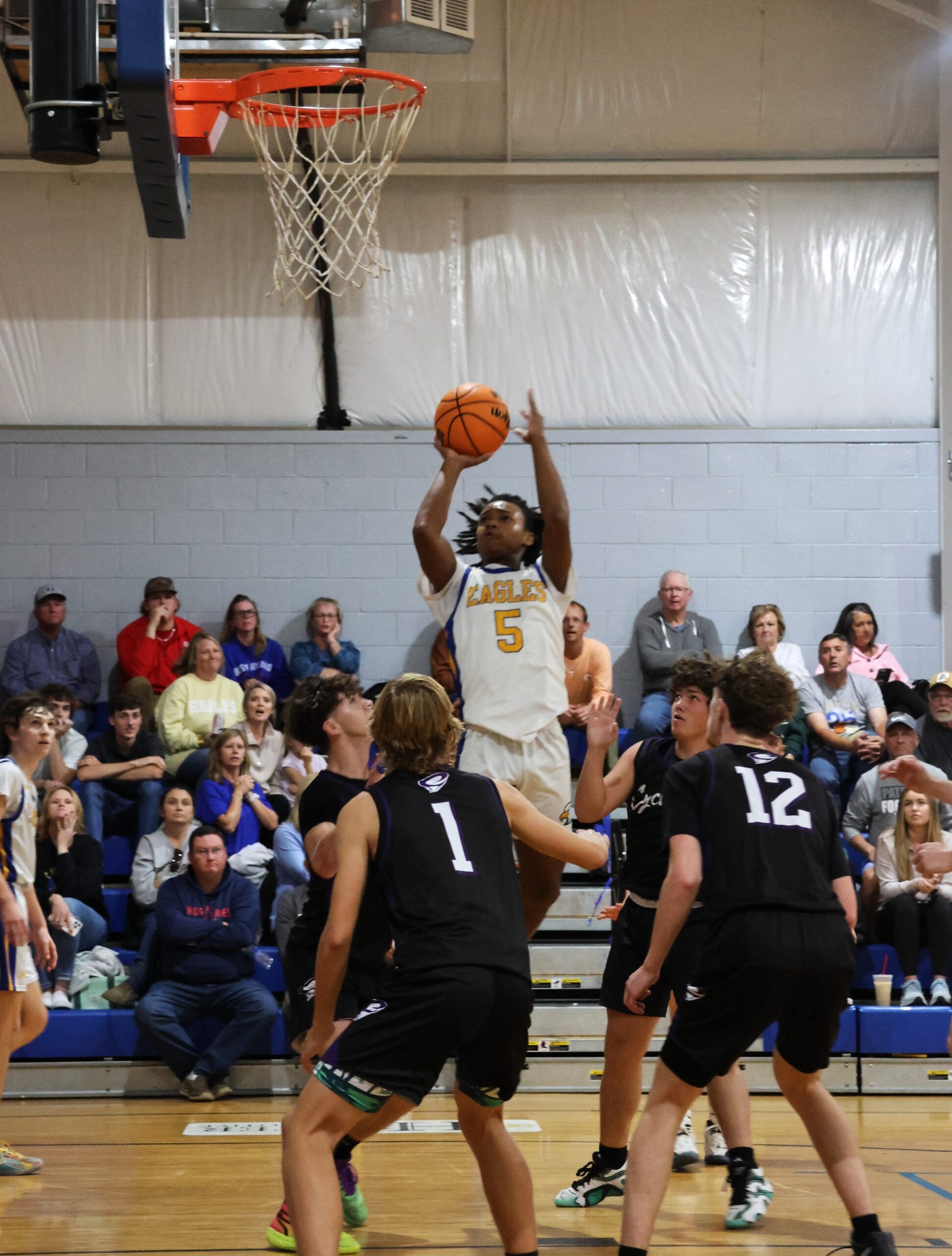 Caden and Kayden lead CFCA boys to Senior Classic championship
