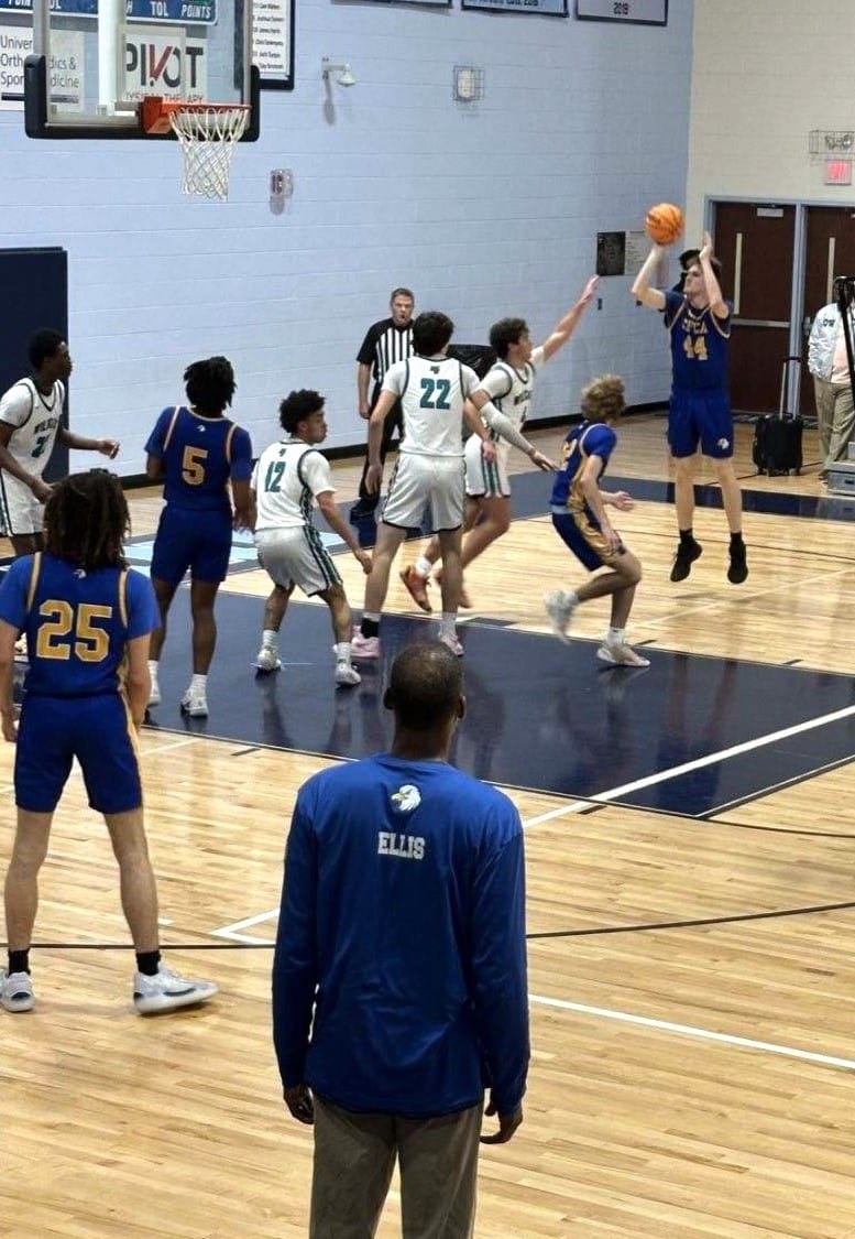 Eagles advance to semis in John Jacobs holiday event