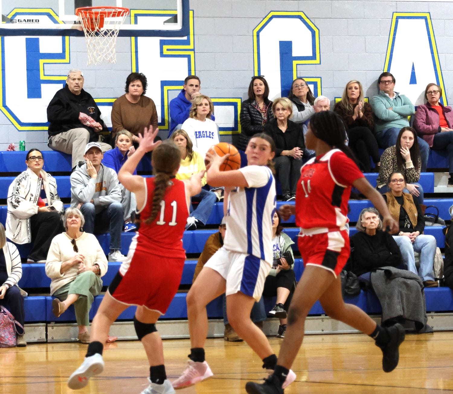 Eagles win MCC middle school hoops matchups with Lee Christian