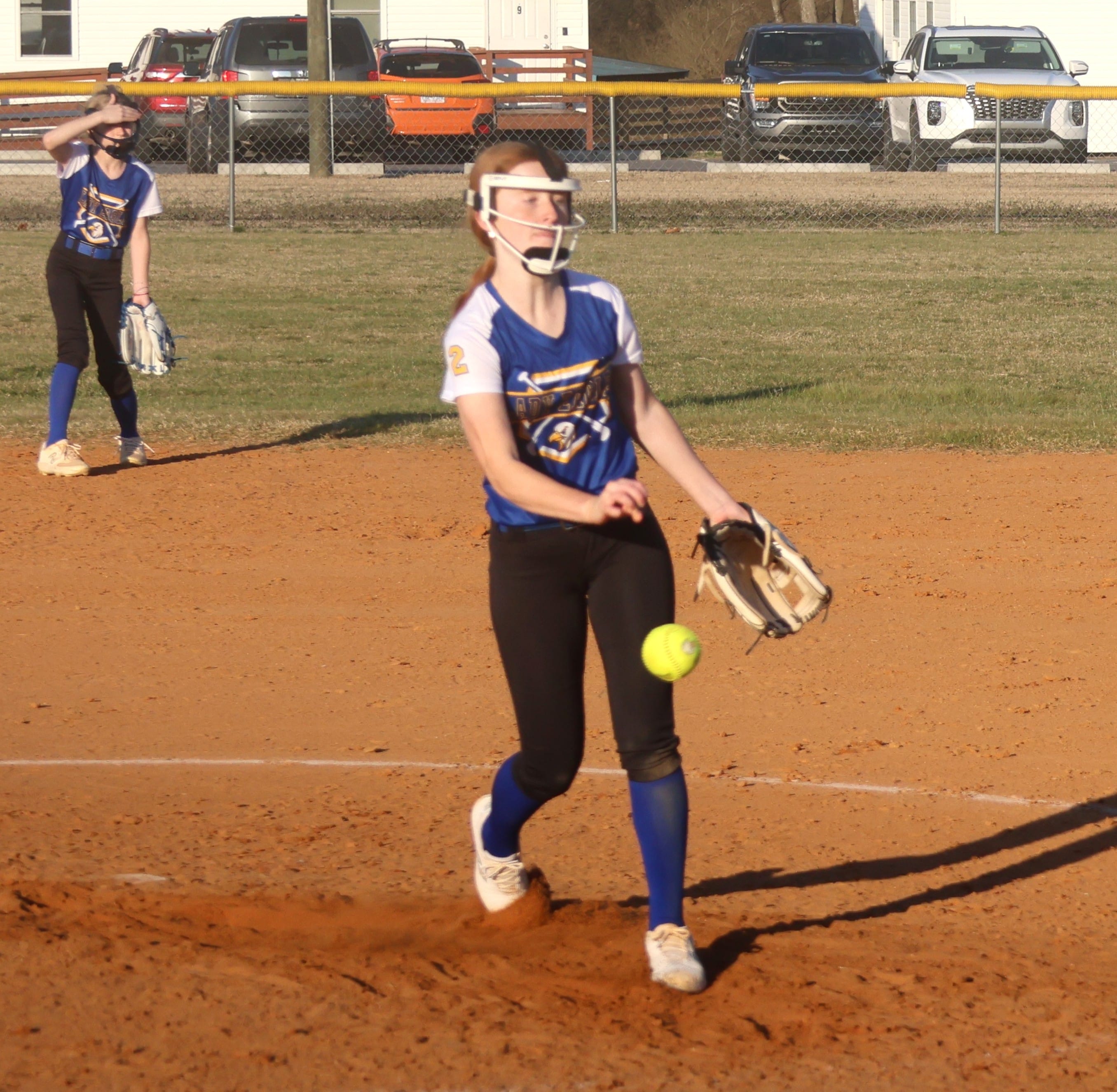 Eagles split middle school scrimmages with Highland