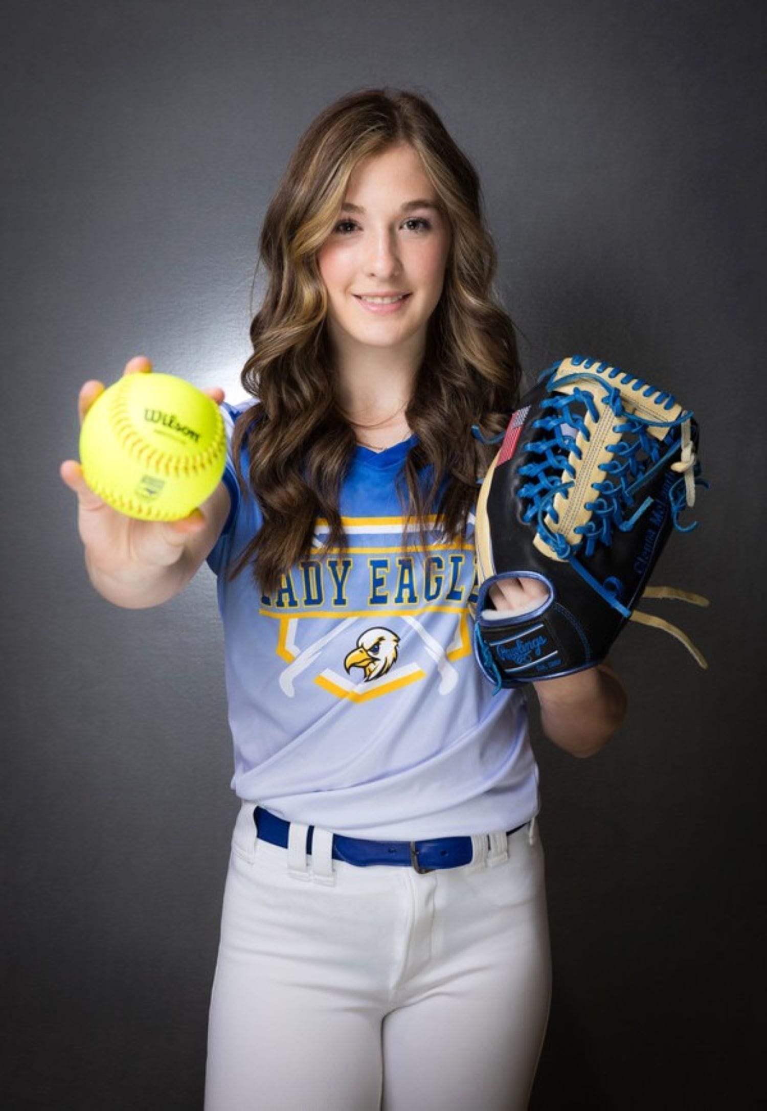 Glenna McLamb strikes out 15 in 3-1 win at Lawrence