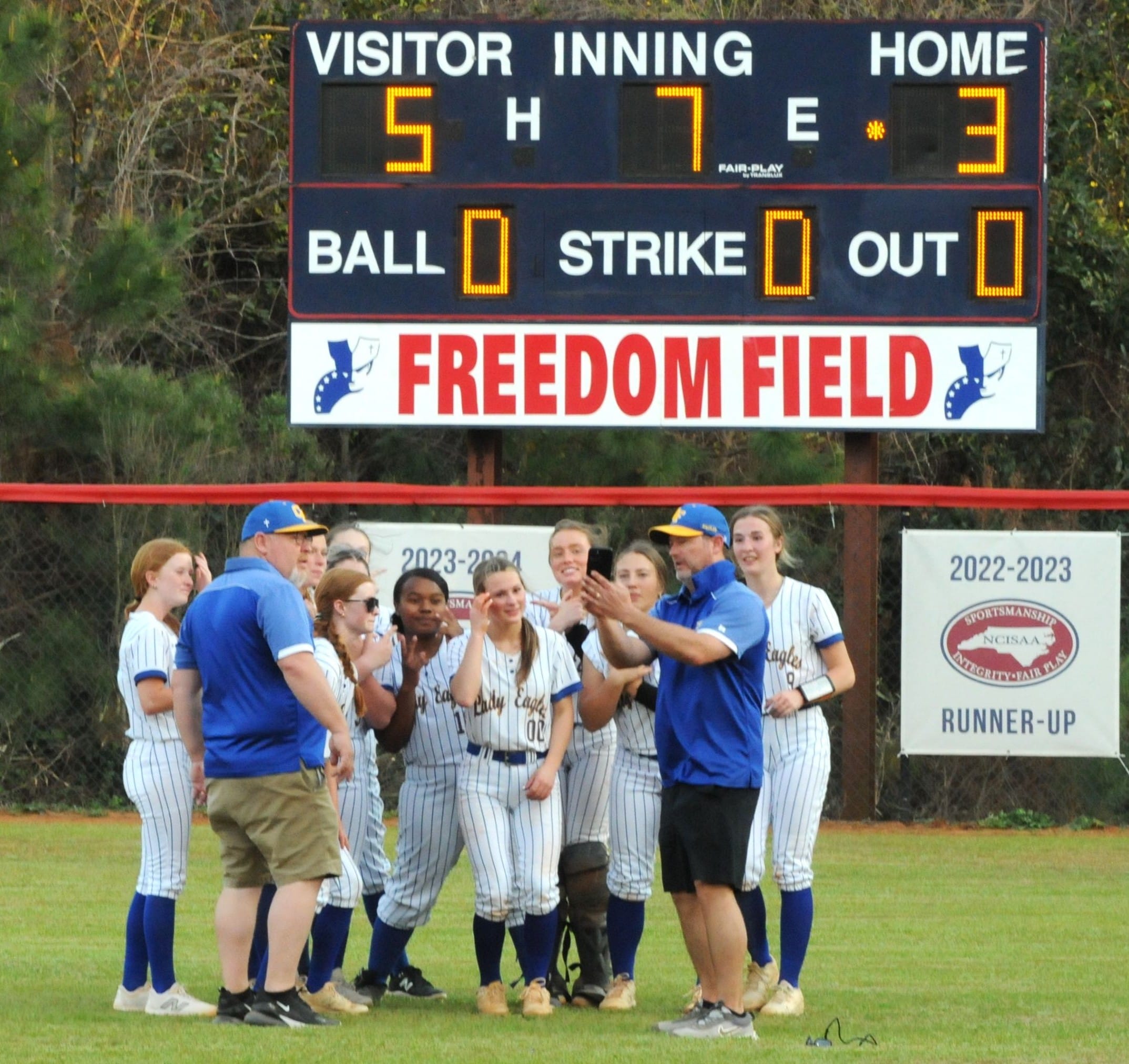Eagles end Freedom’s 36-game winning streak in softball with 5-3 victory